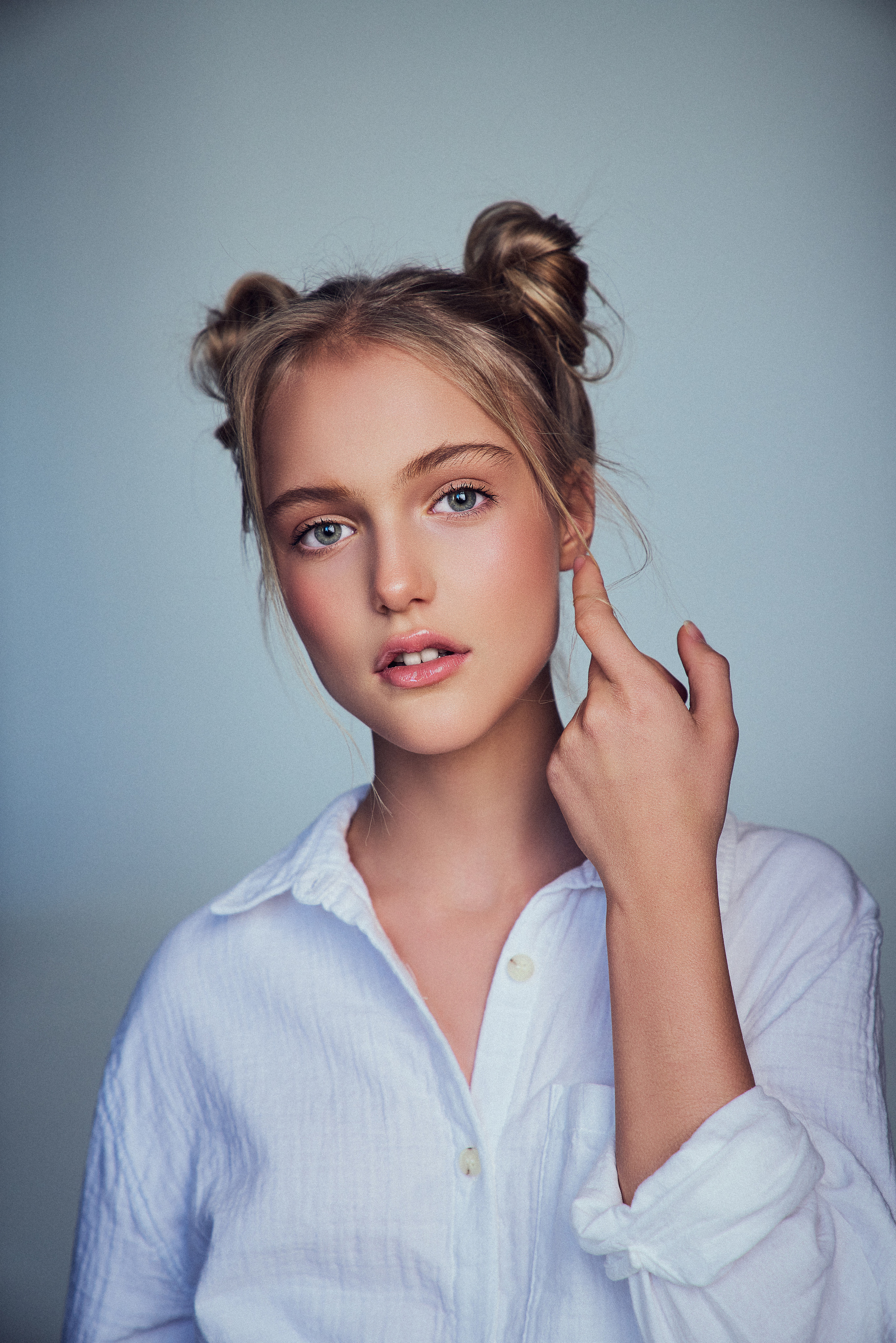 Имиджевая фотосессия портфолио для певицы Лизы Нестеренко. Андрей Лоос фотограф стилист Москва