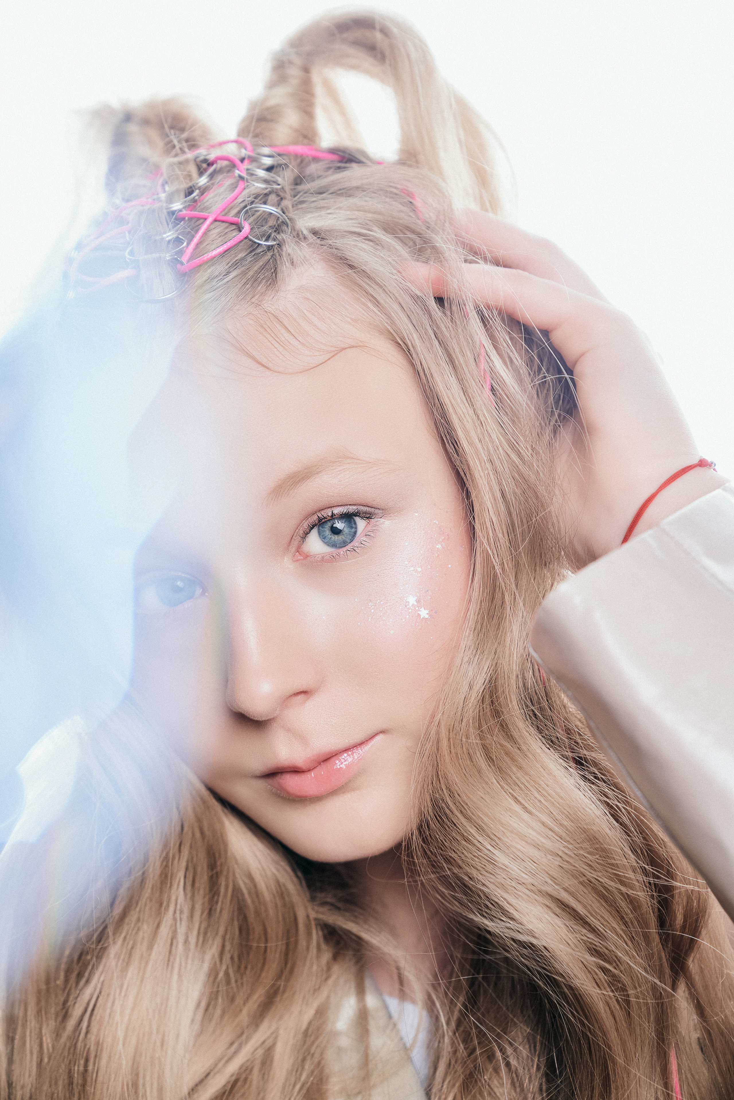 Фотосессия для конкурса «Детское Евровидение» для Тани Меженцевой. Андрей Лоос фотограф стилист Москва