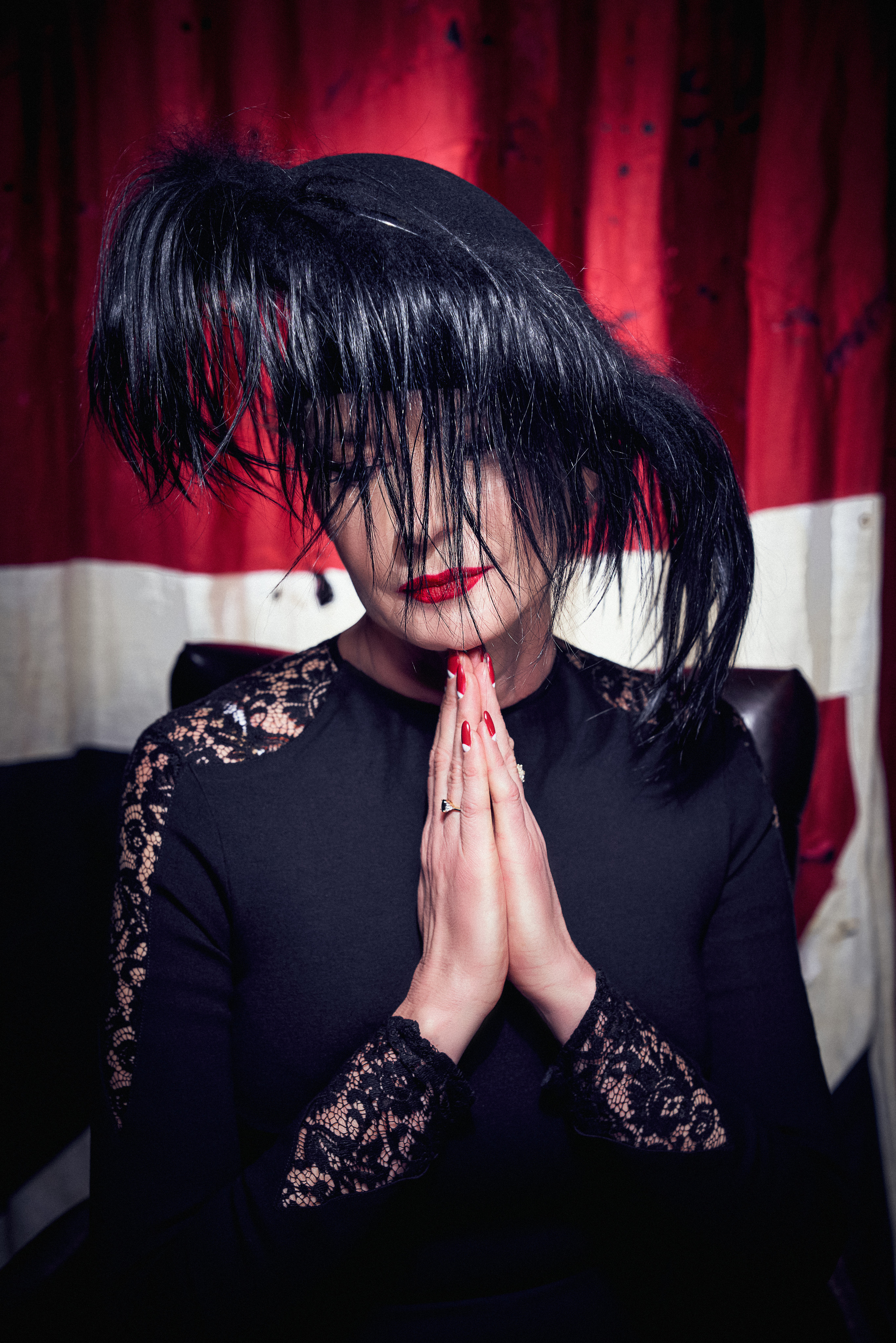 Съемка с Аленой Водонаевой для модного дома Yakuwich. Андрей Лоос фотограф стилист Москва