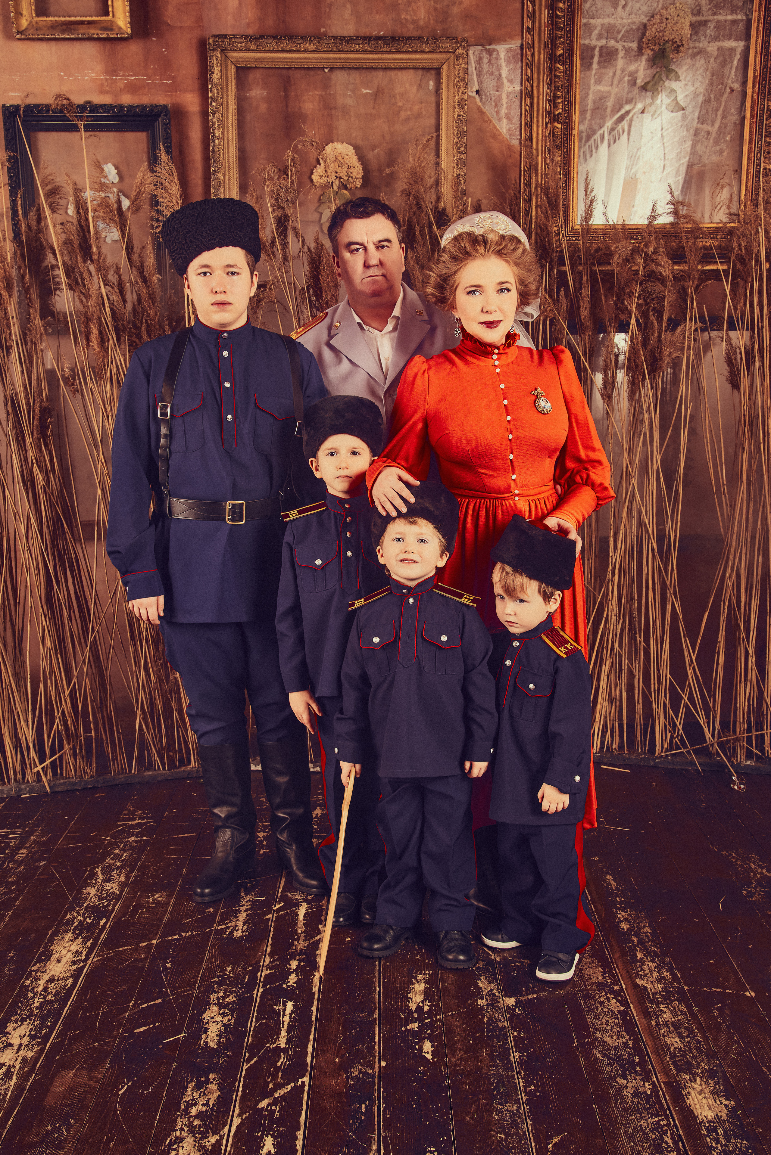 Роскошная Рождественская съемка парадный портрет для семейства Фалеевых. Андрей Лоос фотограф стилист Москва