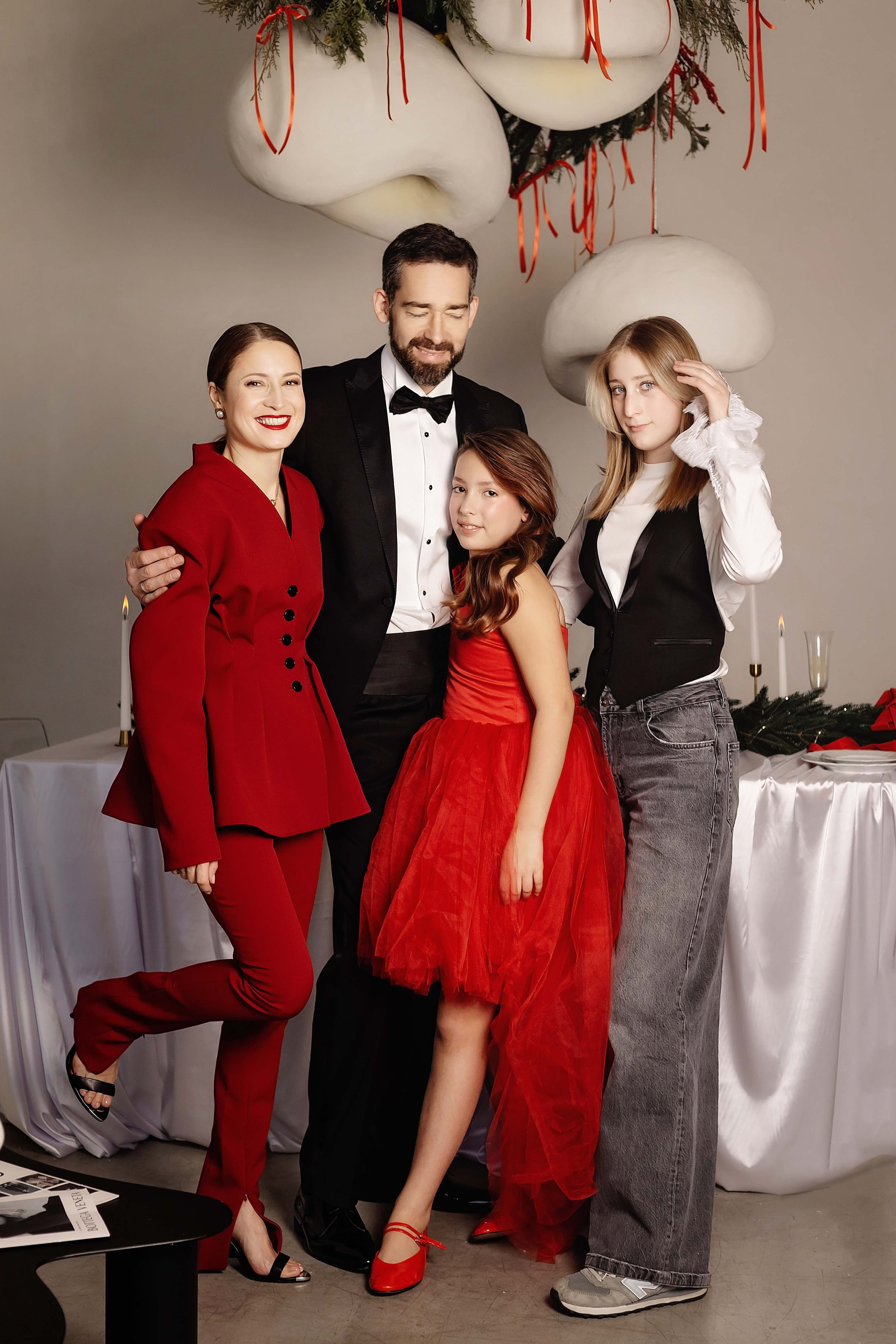 Анна, Никита и дочери. Фотограф в Москве Ксения Мокрушина | Brand & Women photographer