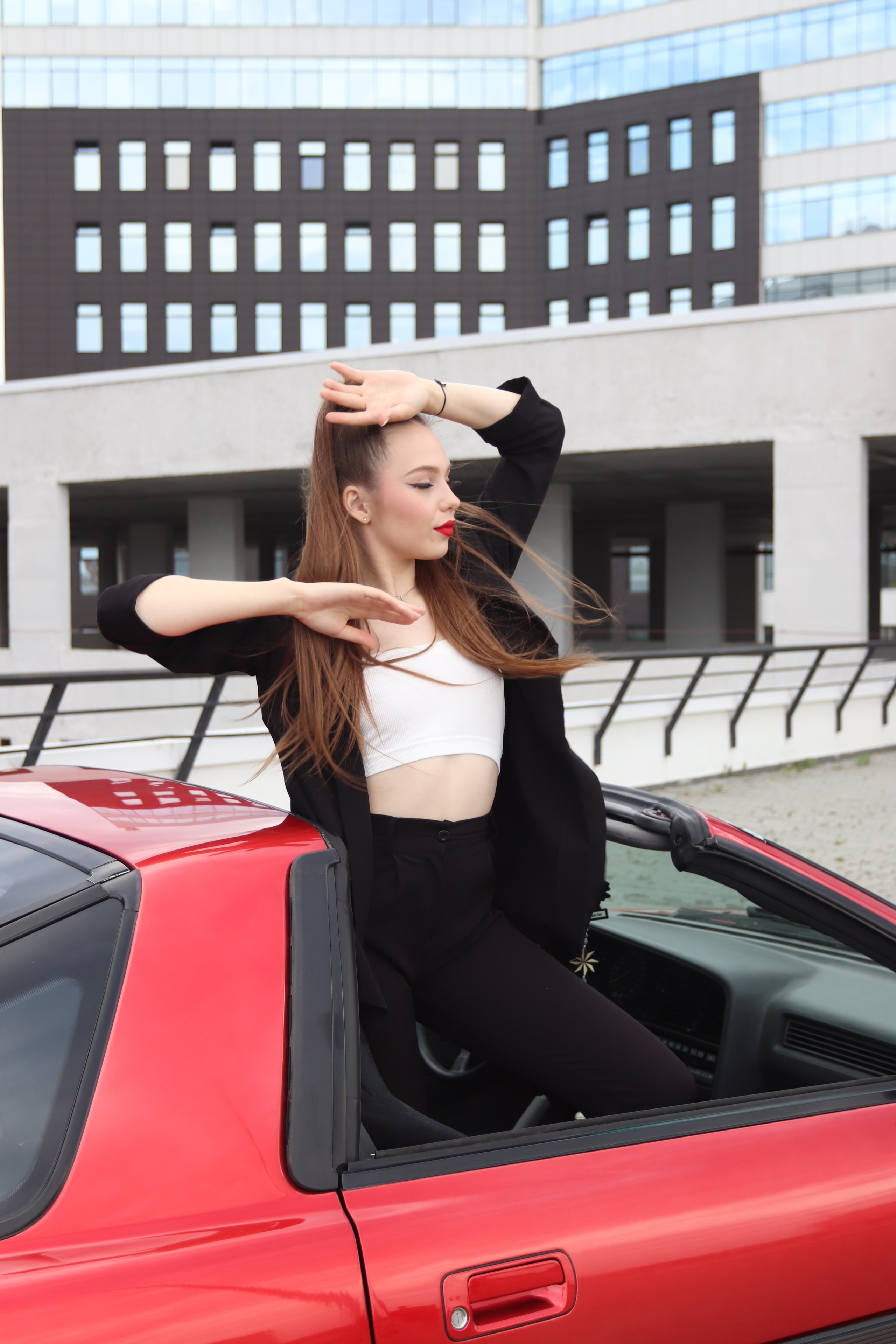 Кабриолет, фото в кабриолете, старинная машина, спортивная машина. Свадебный, семейный, женский и детский фотограф из Екатеринбурга