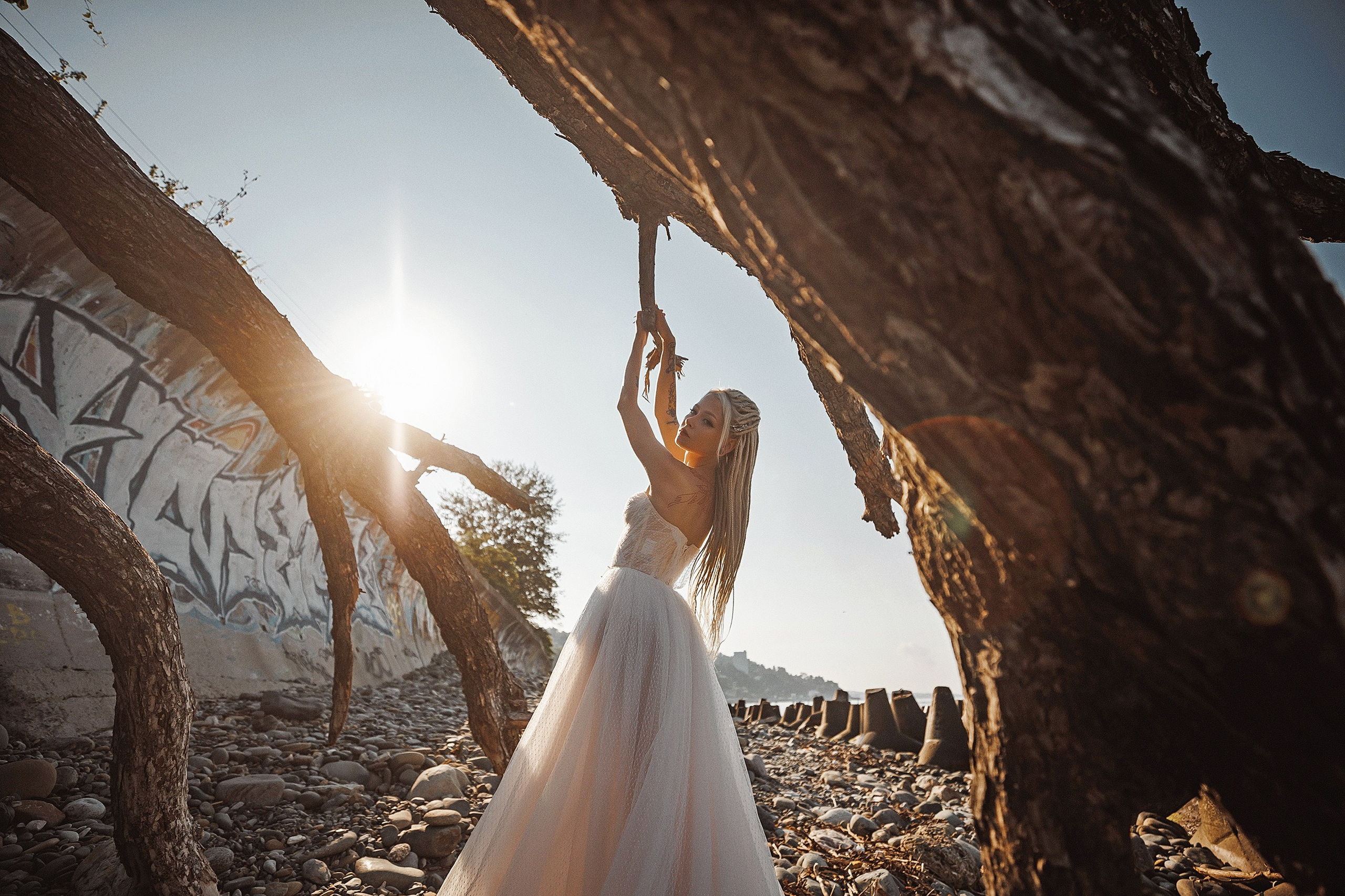 Свадебная фотосессия у моря для Карины и Сергея. Свадебный и семейный фотограф в Сочи Денис Вялов