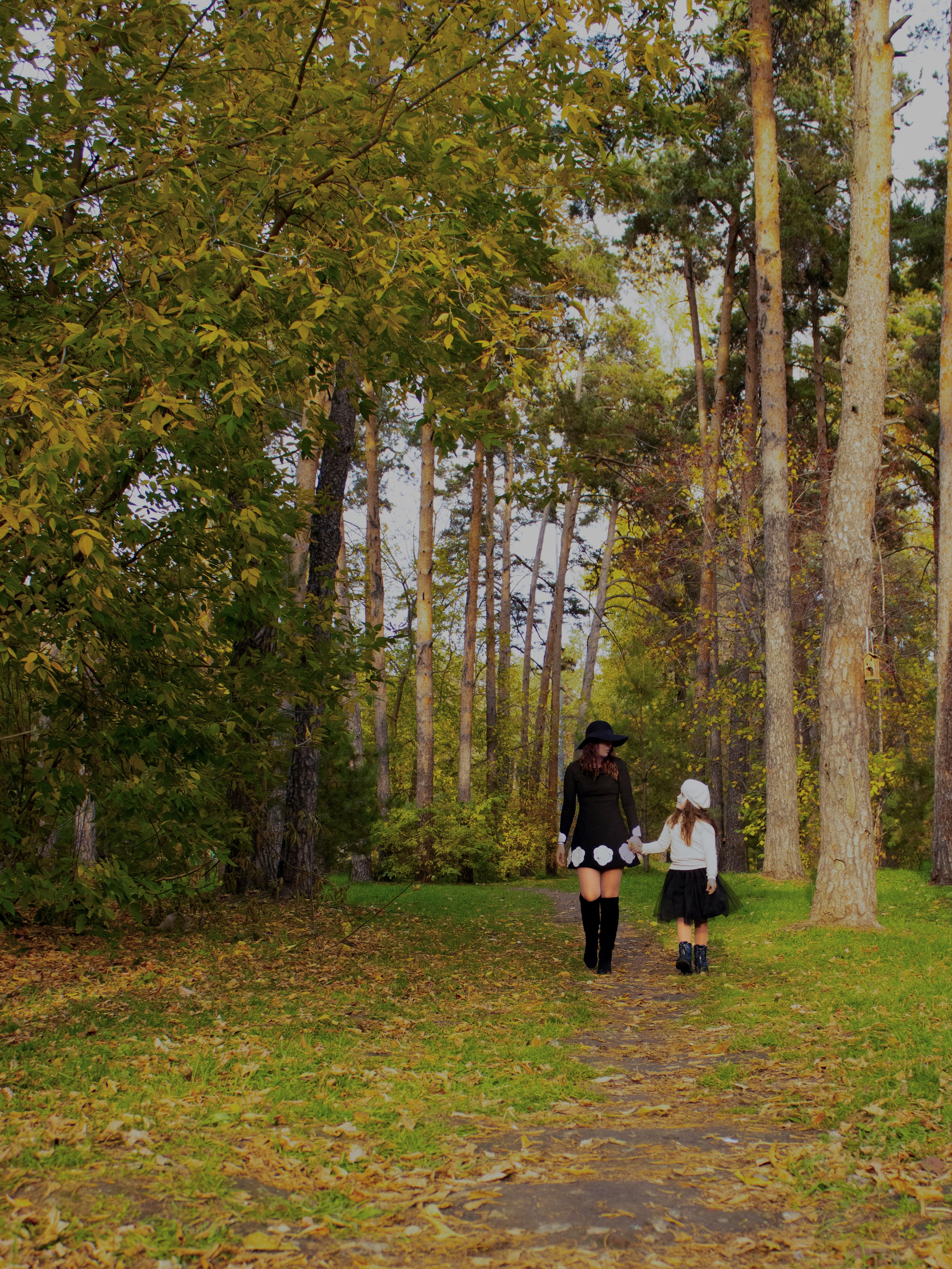 Семья в осени. Семейный и детский фотограф в Екатеринбурге