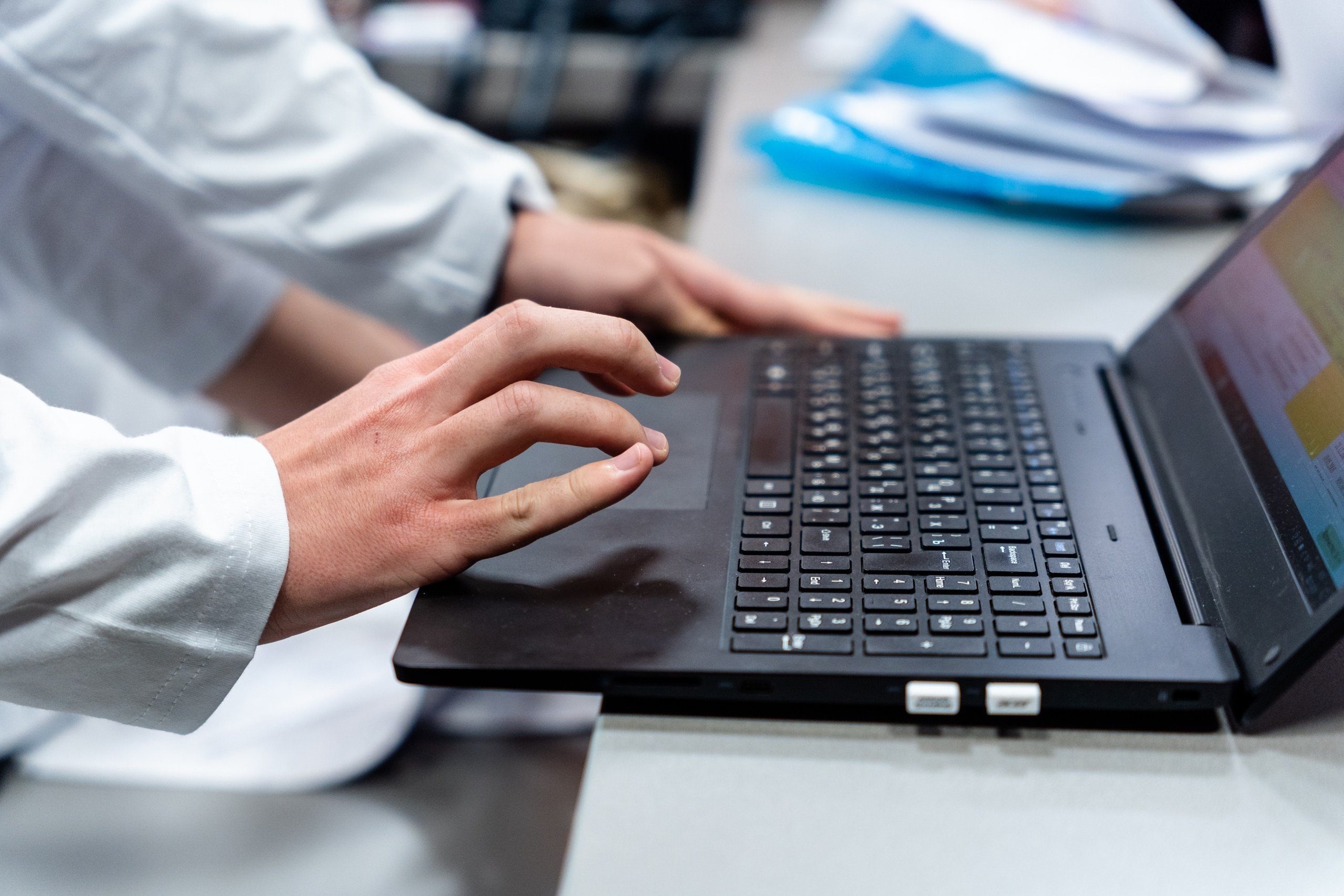 Неймарк. Моя профессия IT. Репортажный и портретный фотограф в Нижнем Новгороде Максим Горшков