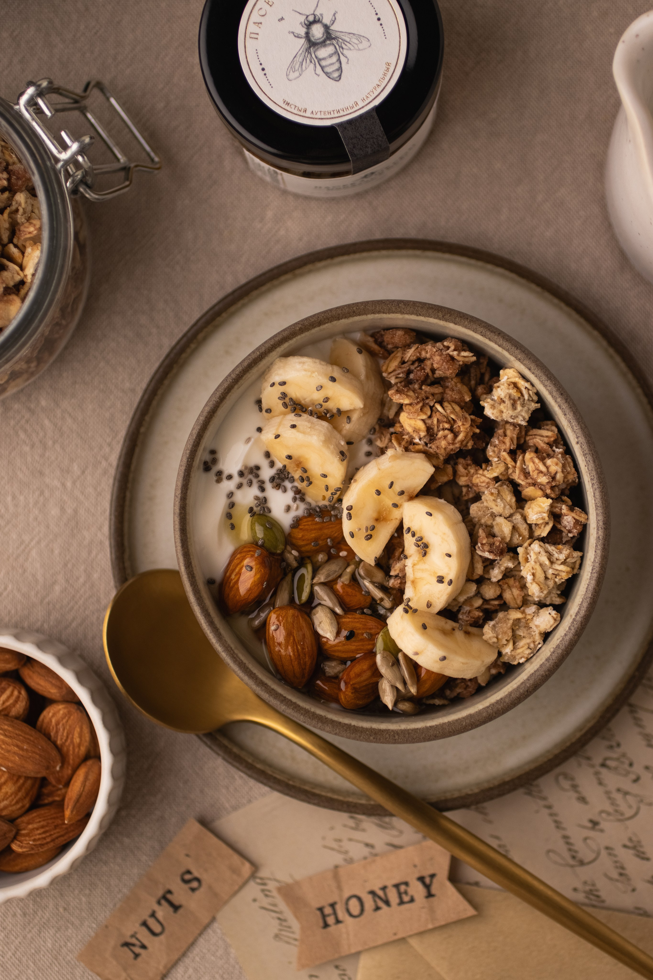 Орехи в меду. Предметный фотограф в Балашихе Анастасия Михайлова