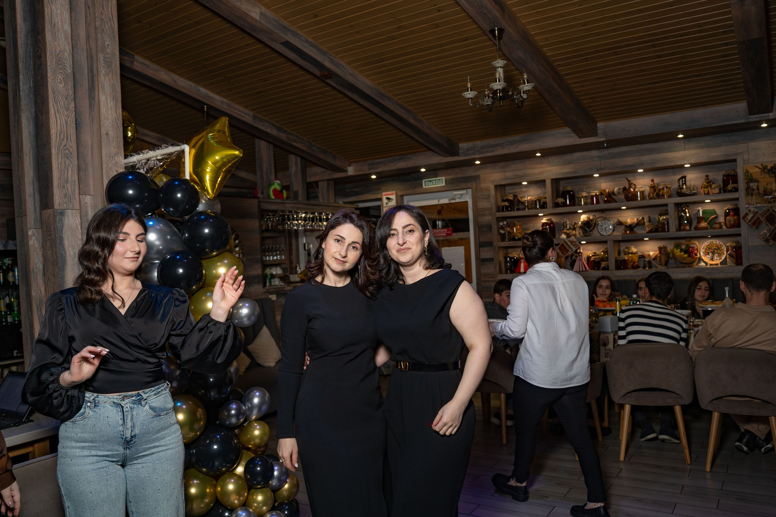 ДНИ РОЖДЕНИЯ. Свадебный, семейный, фэшн фотограф, школьный фотограф в Сочи