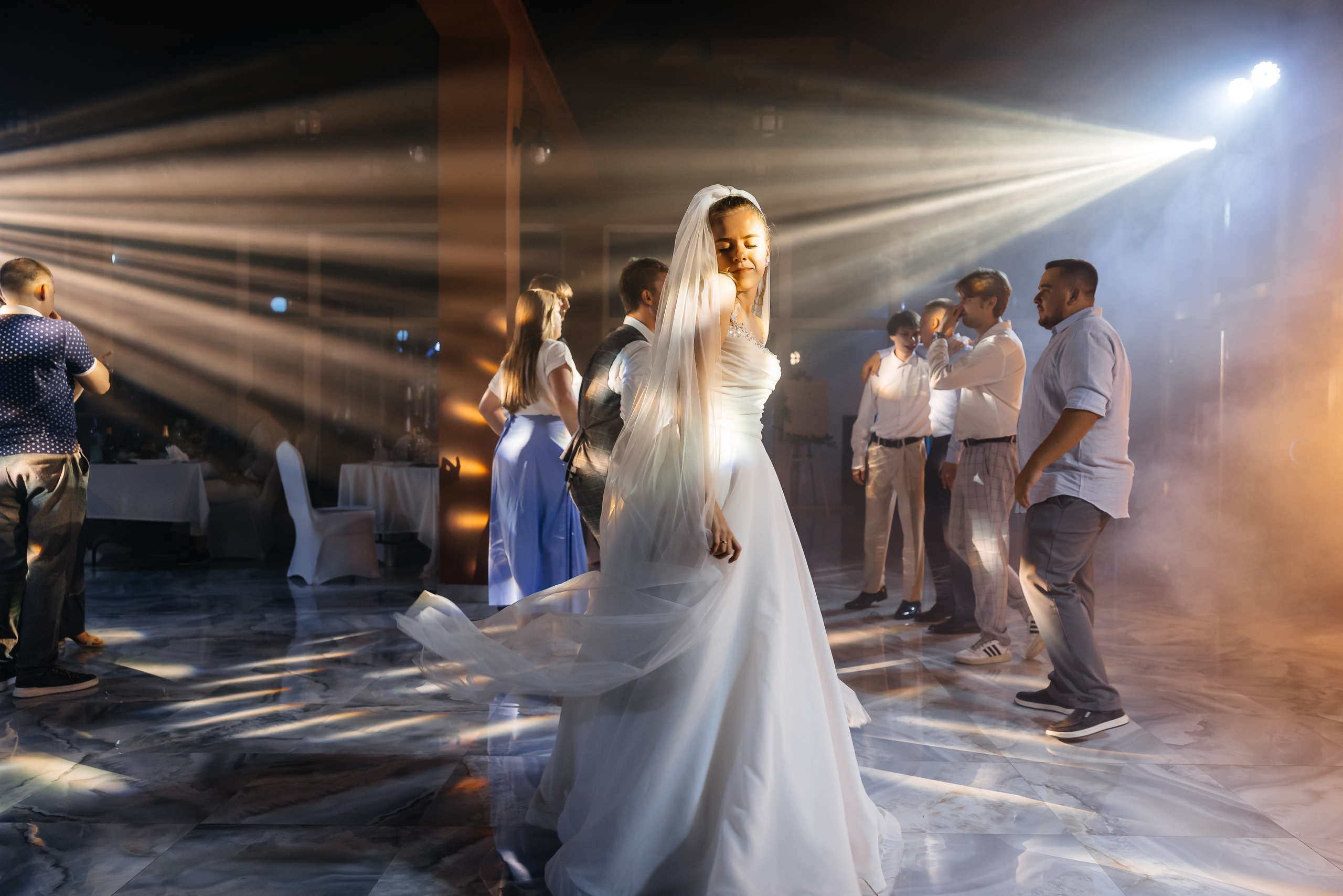 Анонс свадьбы Юлии и Александра. Свадебный фотограф в Крыму и Севастополе Ольга Баскакова