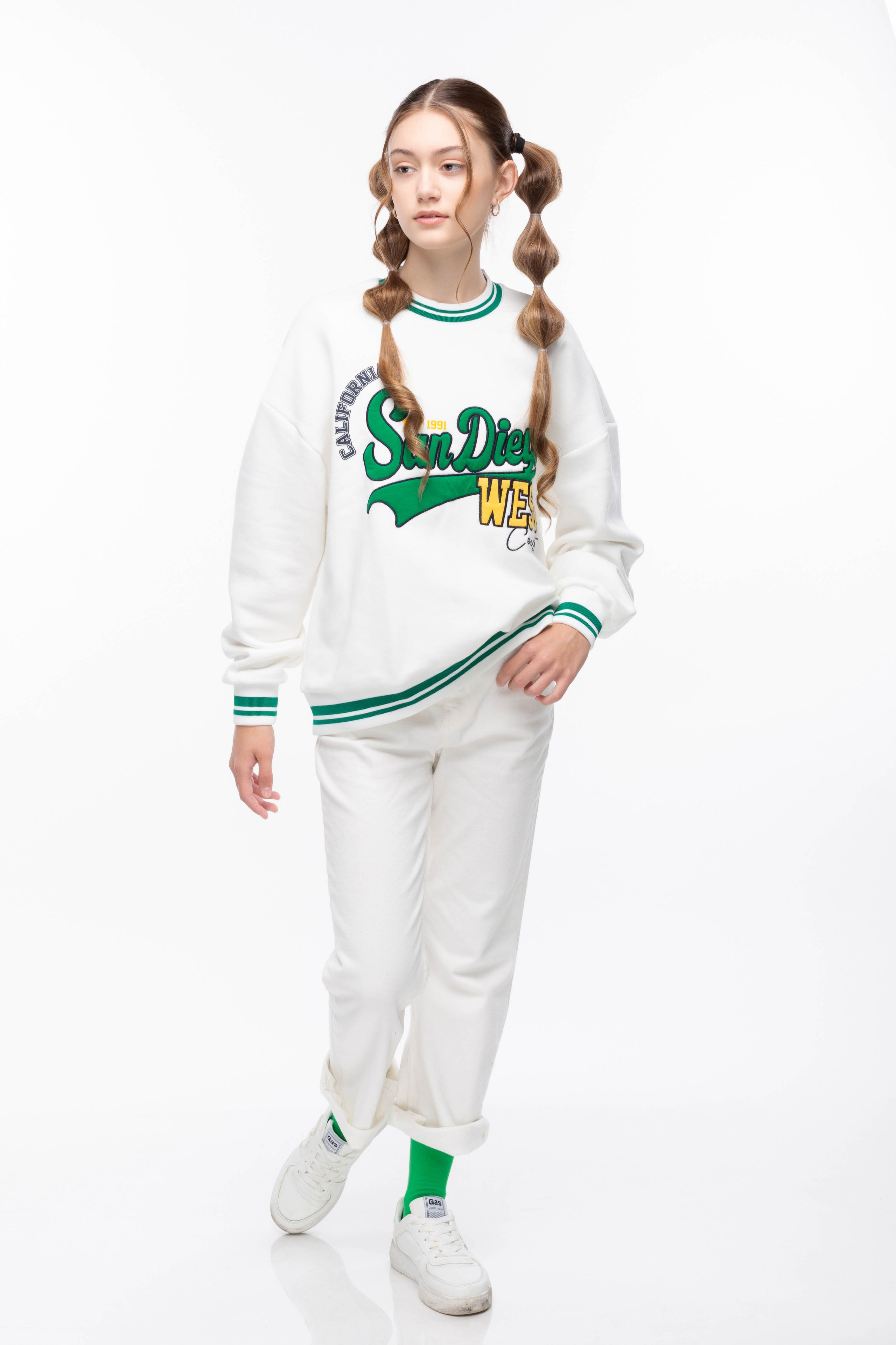 Фотосессии для кастингов, модельных агентств. Фотостудия Алматы. Семейная и детская фотостудия Family studio.Фотограф Алматы