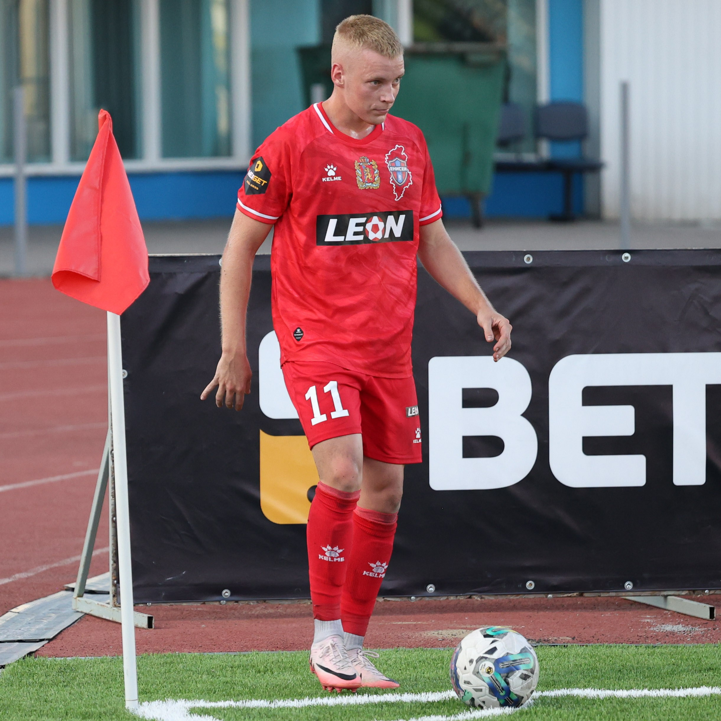 Фото футбольных матчей Первая лига ФНЛ. Фотограф Дмитрий Алексеев