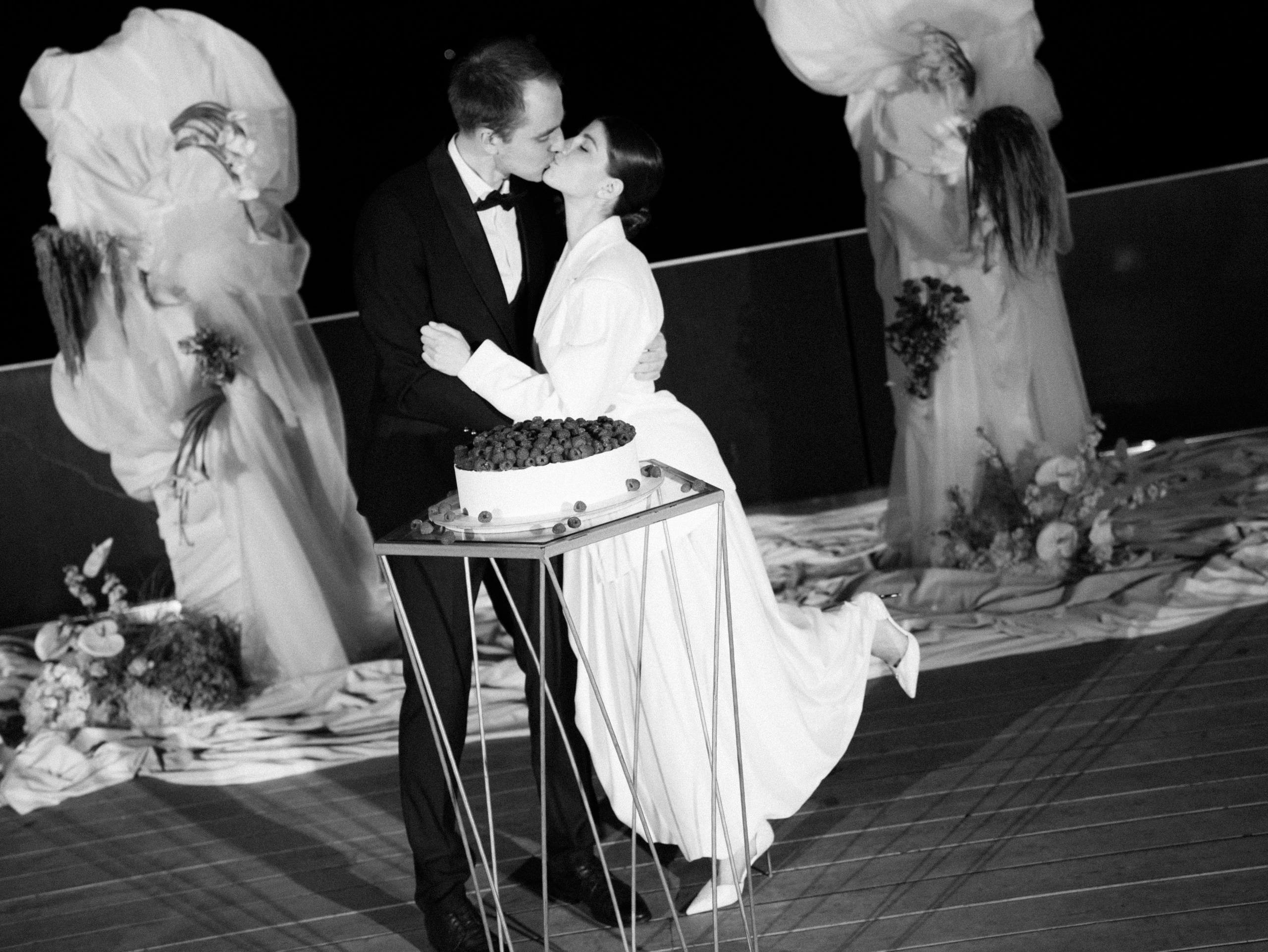 Мяч есть? готовь кольцо. Свадебный фотограф Москва