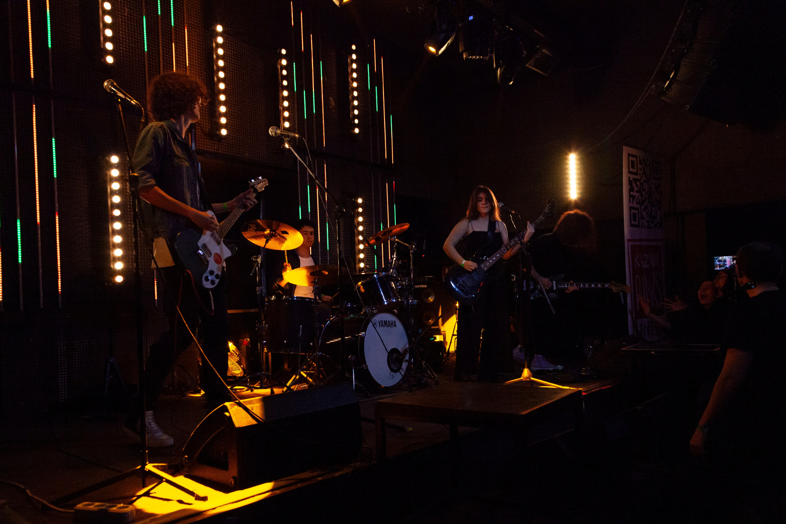 Рок-концерт. Reborn.19.09.25. Профессиональное фото в Казани: от идеи до результата. Фотограф Яна Мур