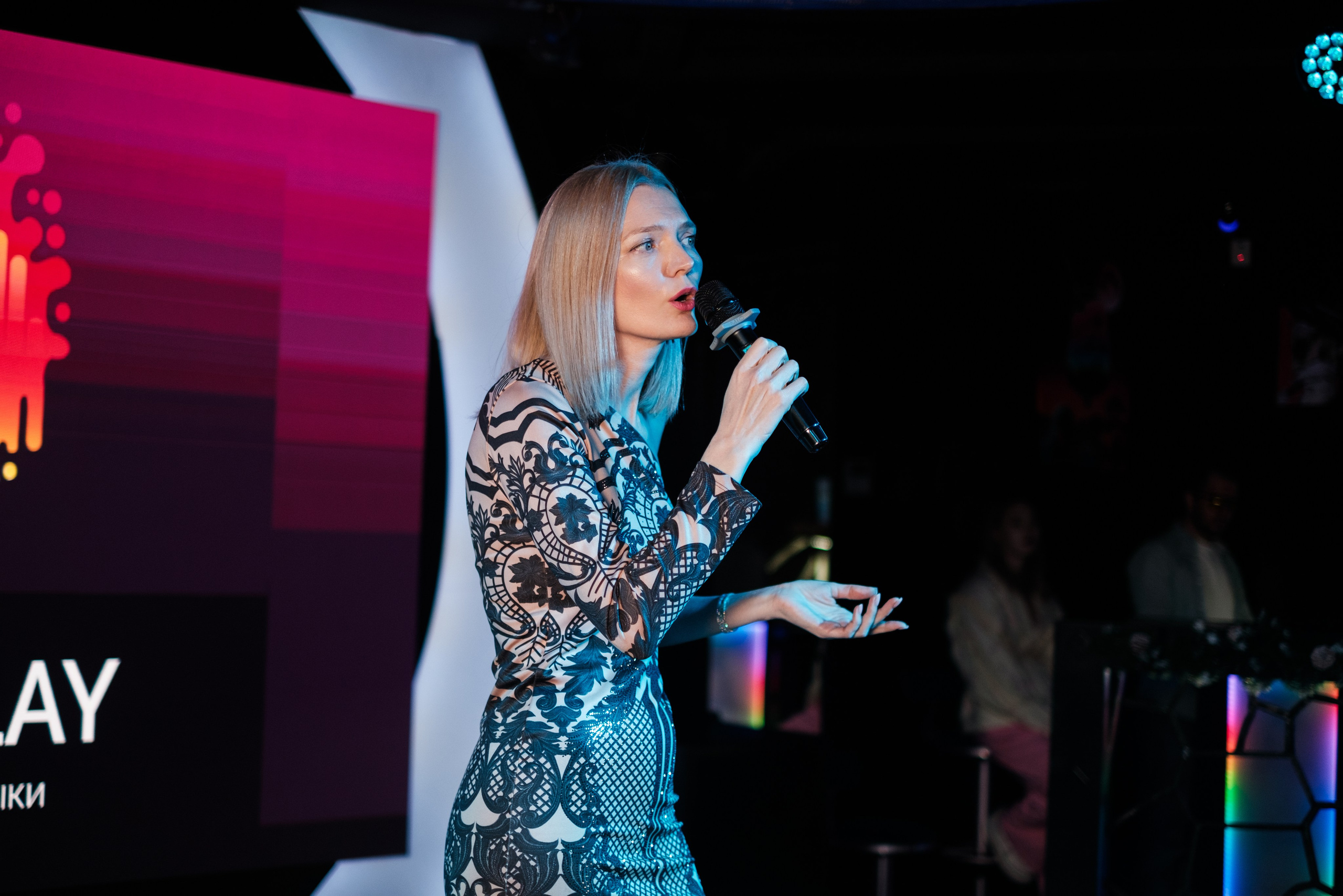 Voice&Play | караоке-бар ГОСТИ. Свадебный и репортажной фотограф Денис Ожигин в Краснодаре и Краснодарском крае