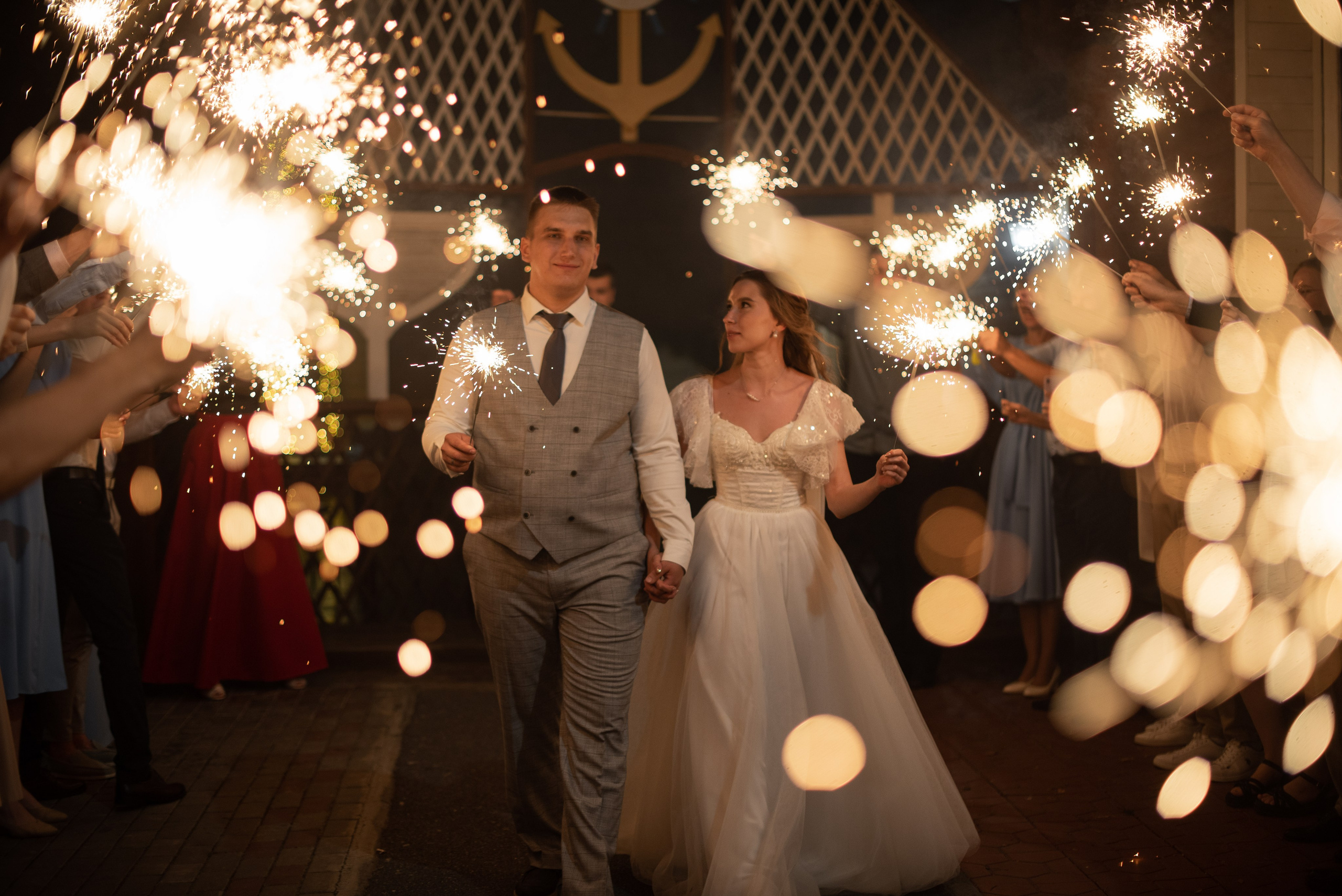 Свадебный альбом 12.08.23 – лучшие кадры с торжества. Свадебный фотограф в Миассе Татьяна Ружникова