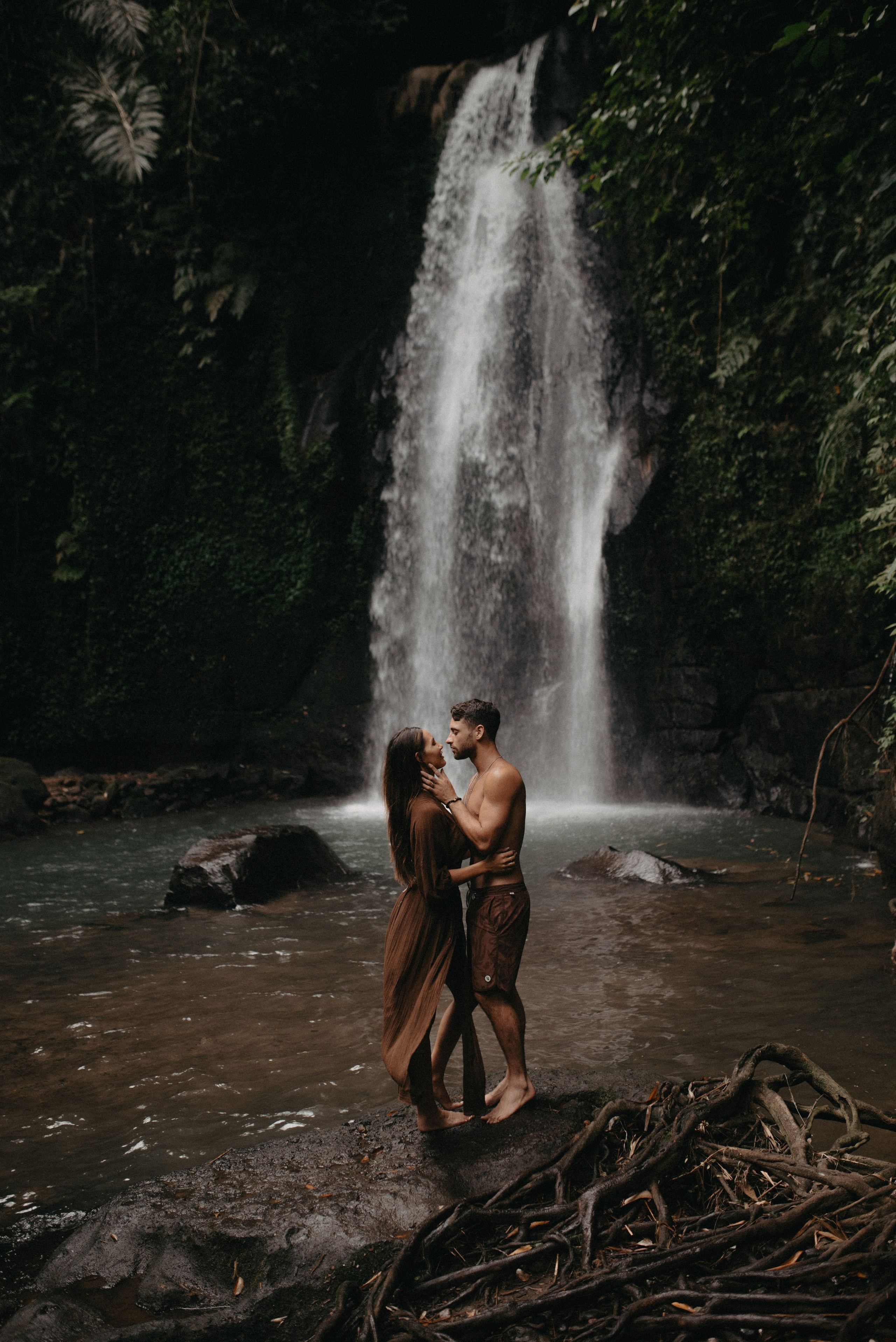 Waterfall. Главная