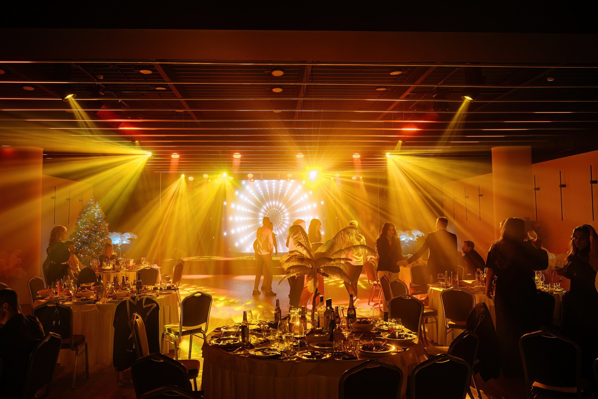 Закрытие футбольного сезона 2025 ФК «ТЕМП». Свадебный и репортажный фотограф Никита Сницарев в Барнауле