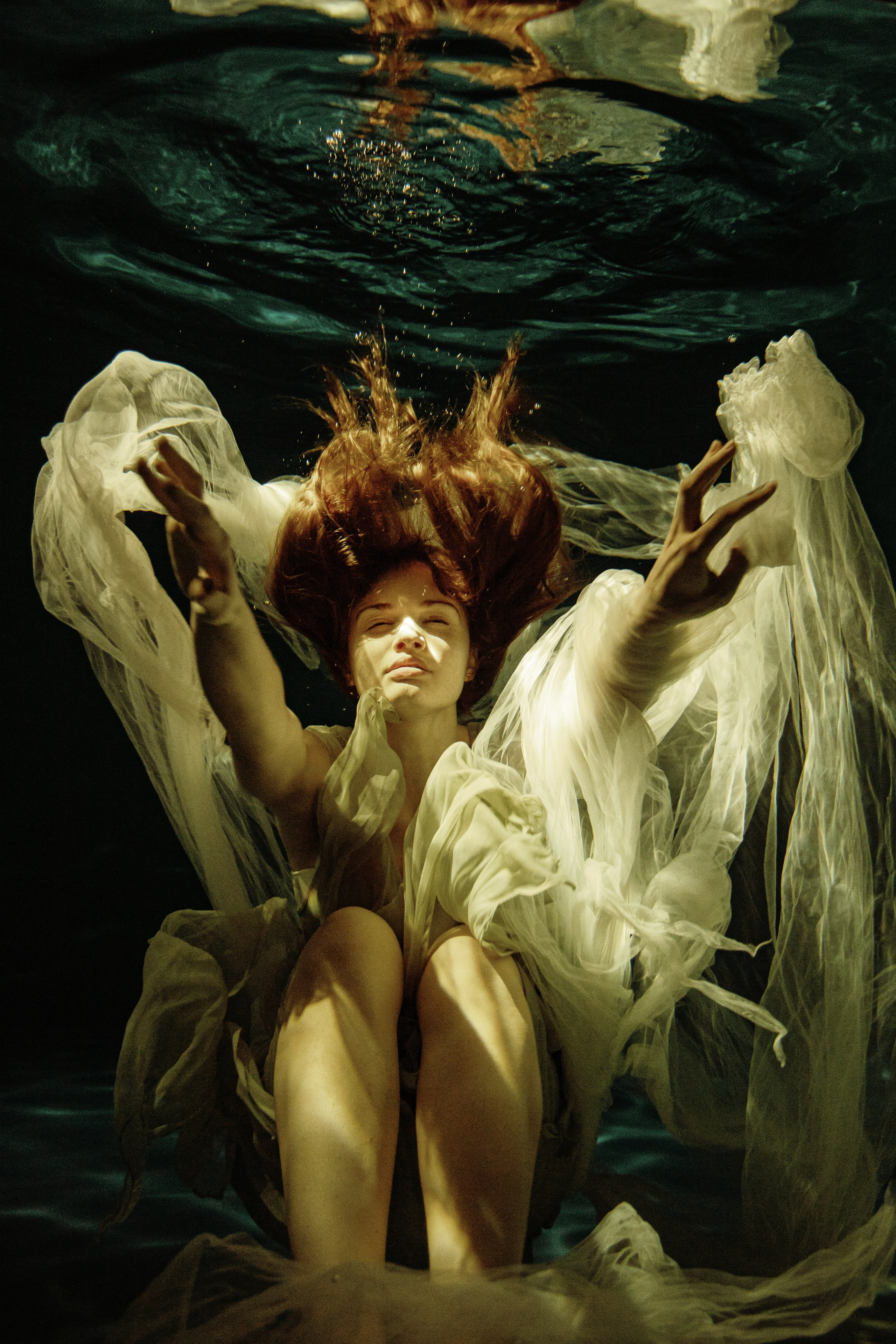 Юля. Под водой. Творческий фотограф — Минск