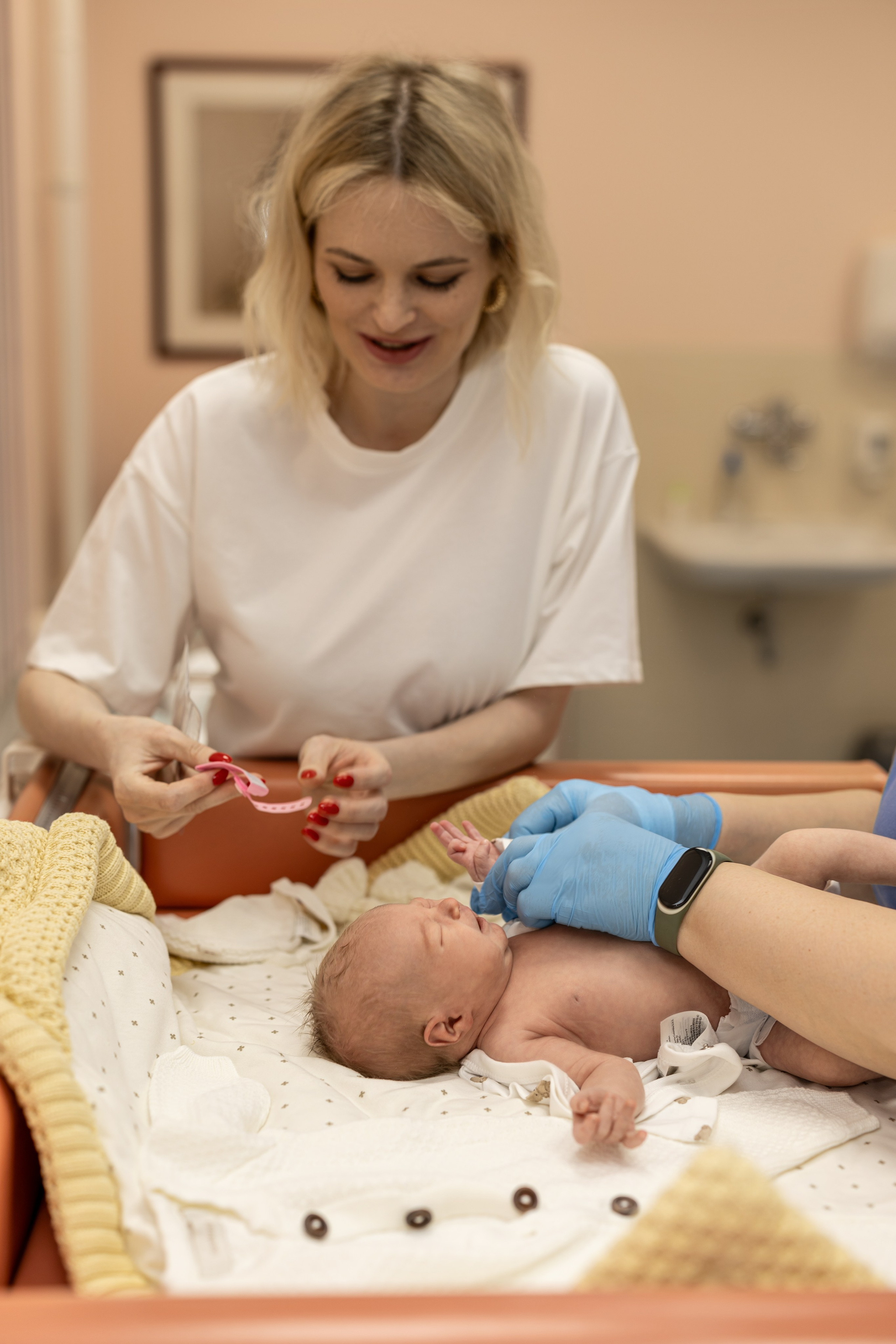 Выписка из роддома. Семейный и детский фотограф в Москве Орешина Юлия