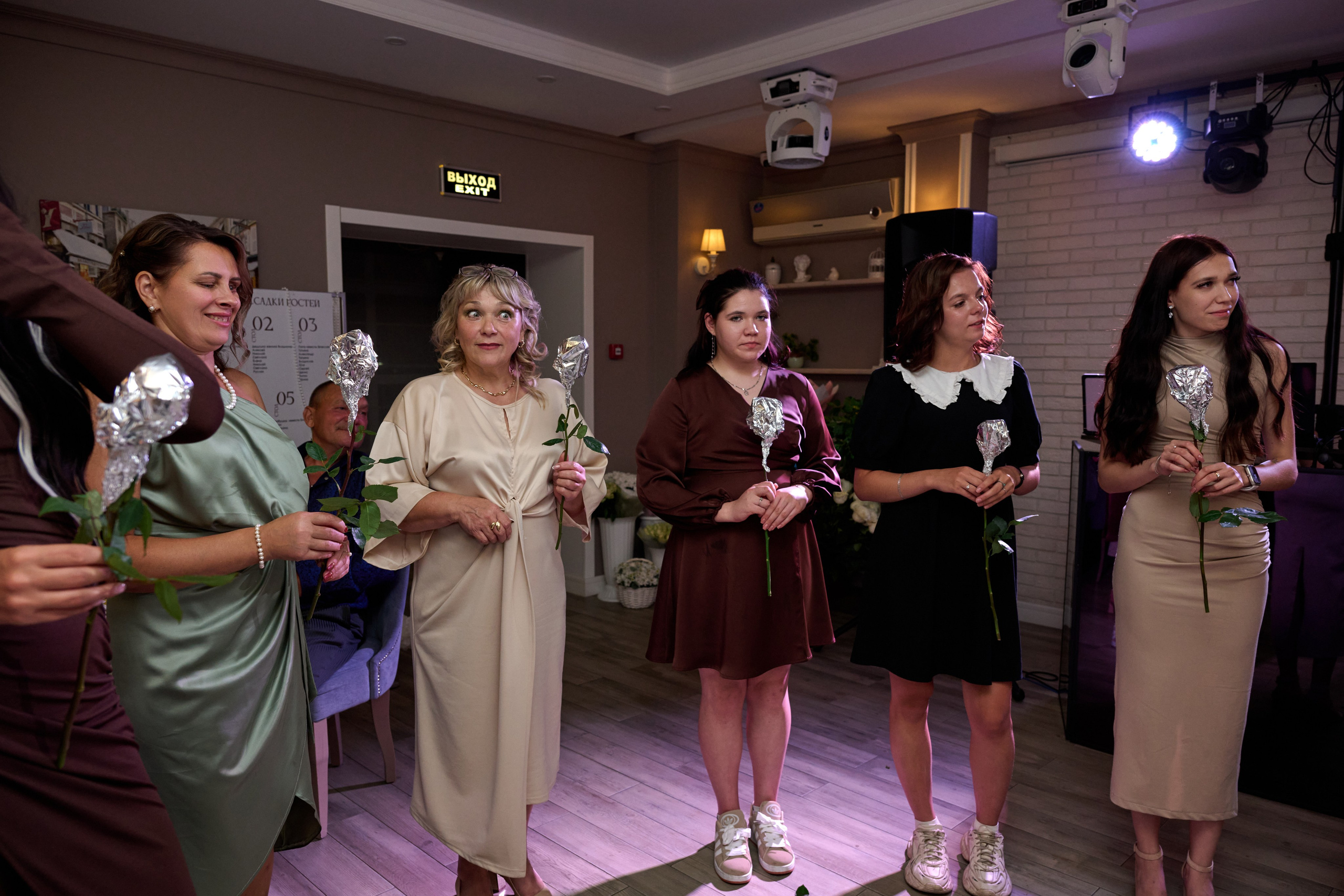 Свадьба Дениса и Валерии в Старом Осколе. Профессиональный фотограф Старый Оскол, Губкин — свадьба, венчание, крещение, юбилей и день рождения