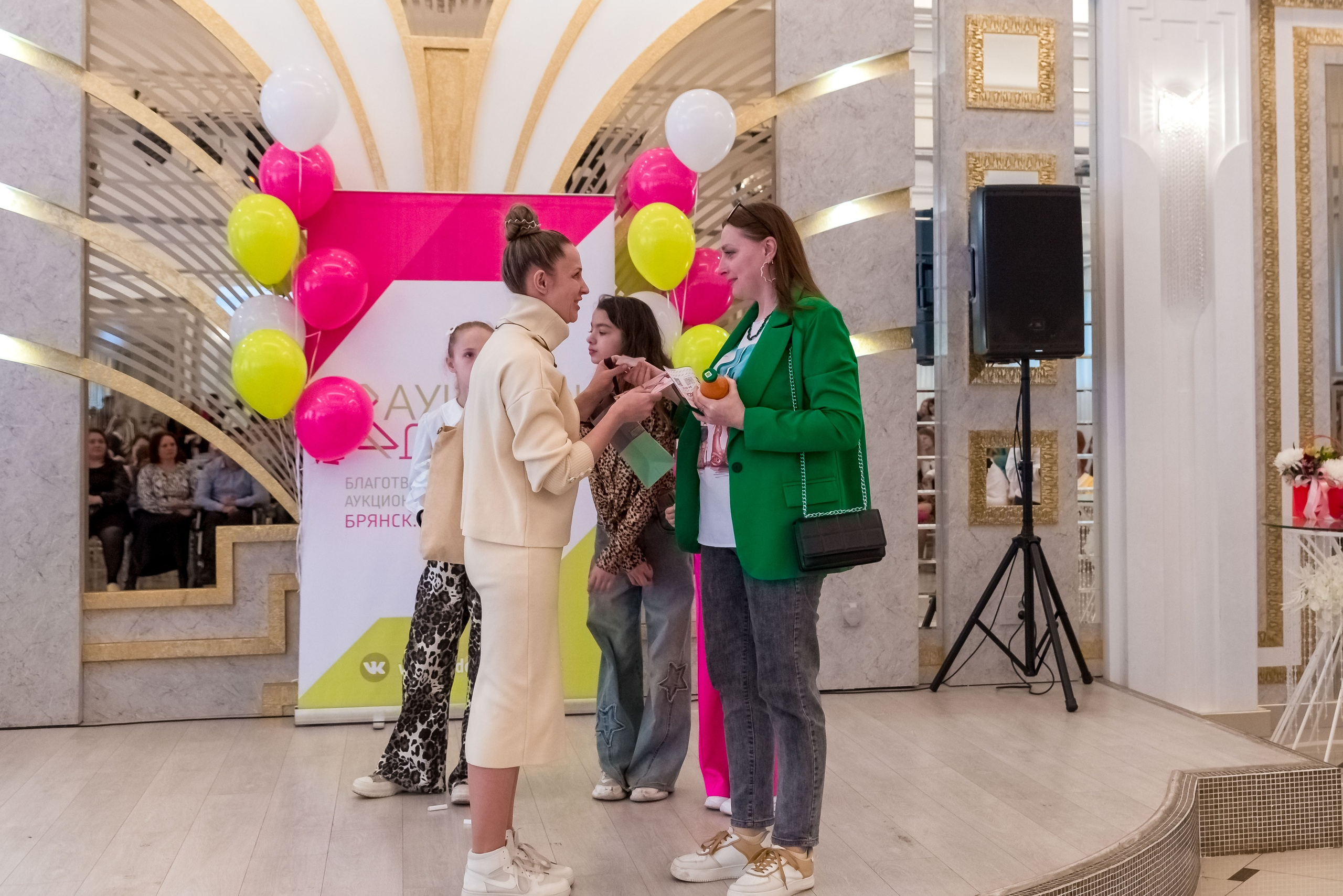 Фестиваль Ради мира от АУКЦИОН ДОБРА 🔥. Женский фотограф Крещение Венчание Москва Брянск