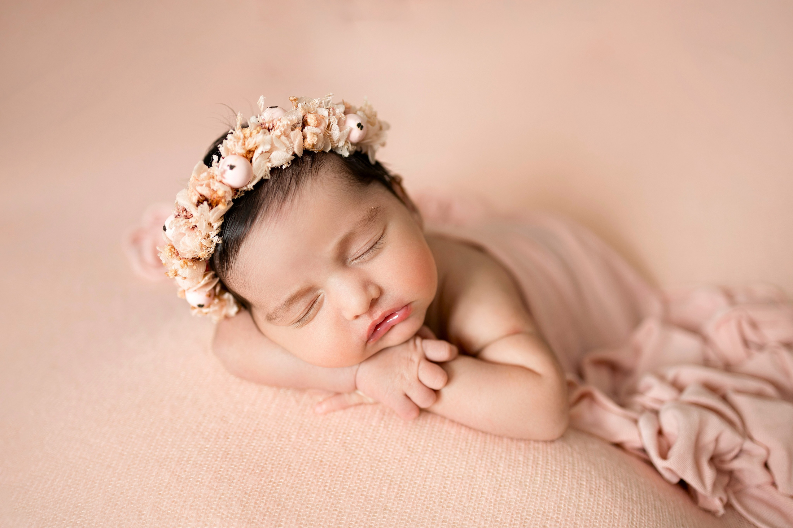 Фотограф новорожденных в г. Ростове-на-Дону Инна Дурасова