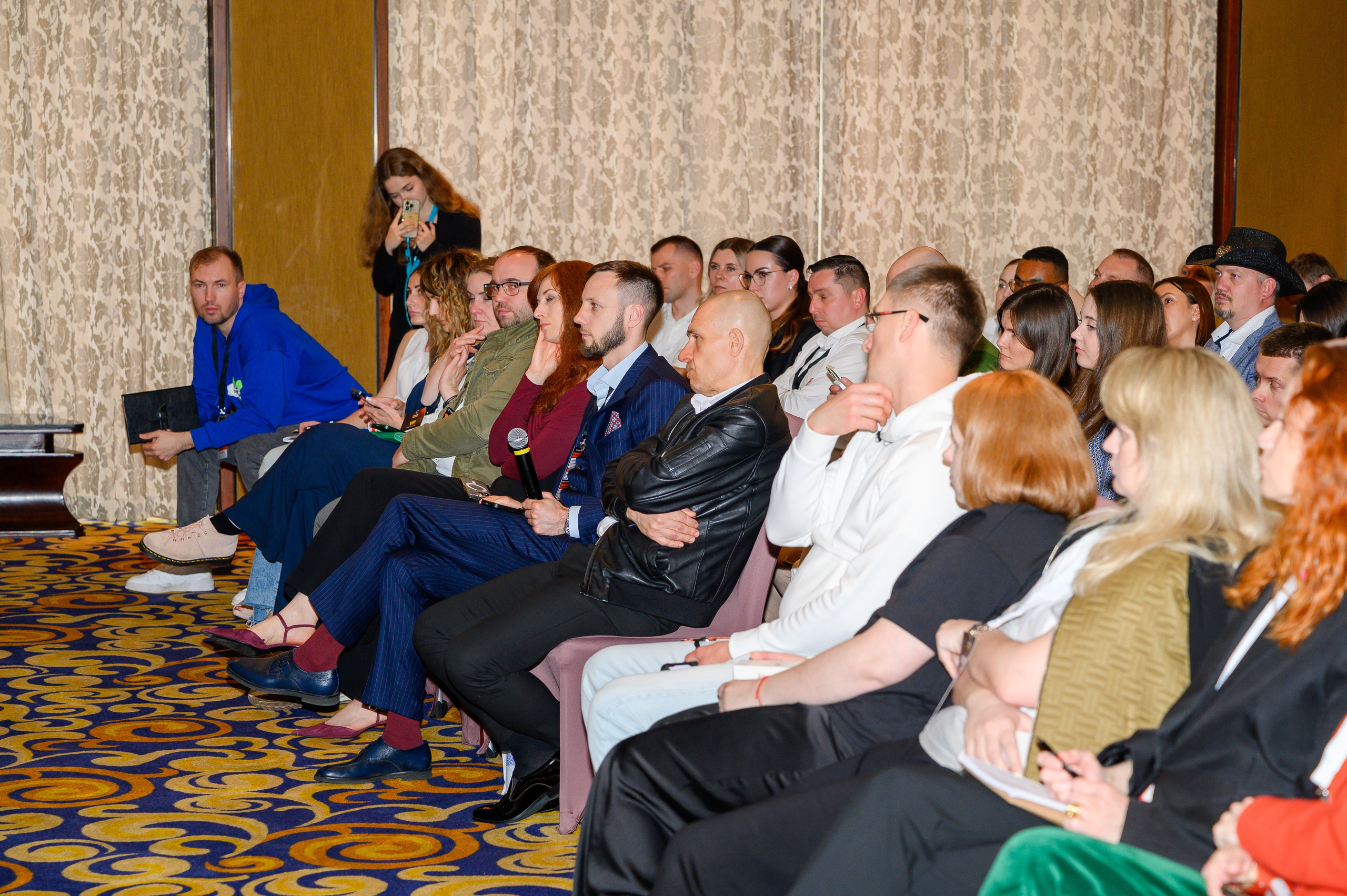 Репортажная съемка с открытия магазина. Фотоуслуги, услуги фотографа, фотографирование важных событий