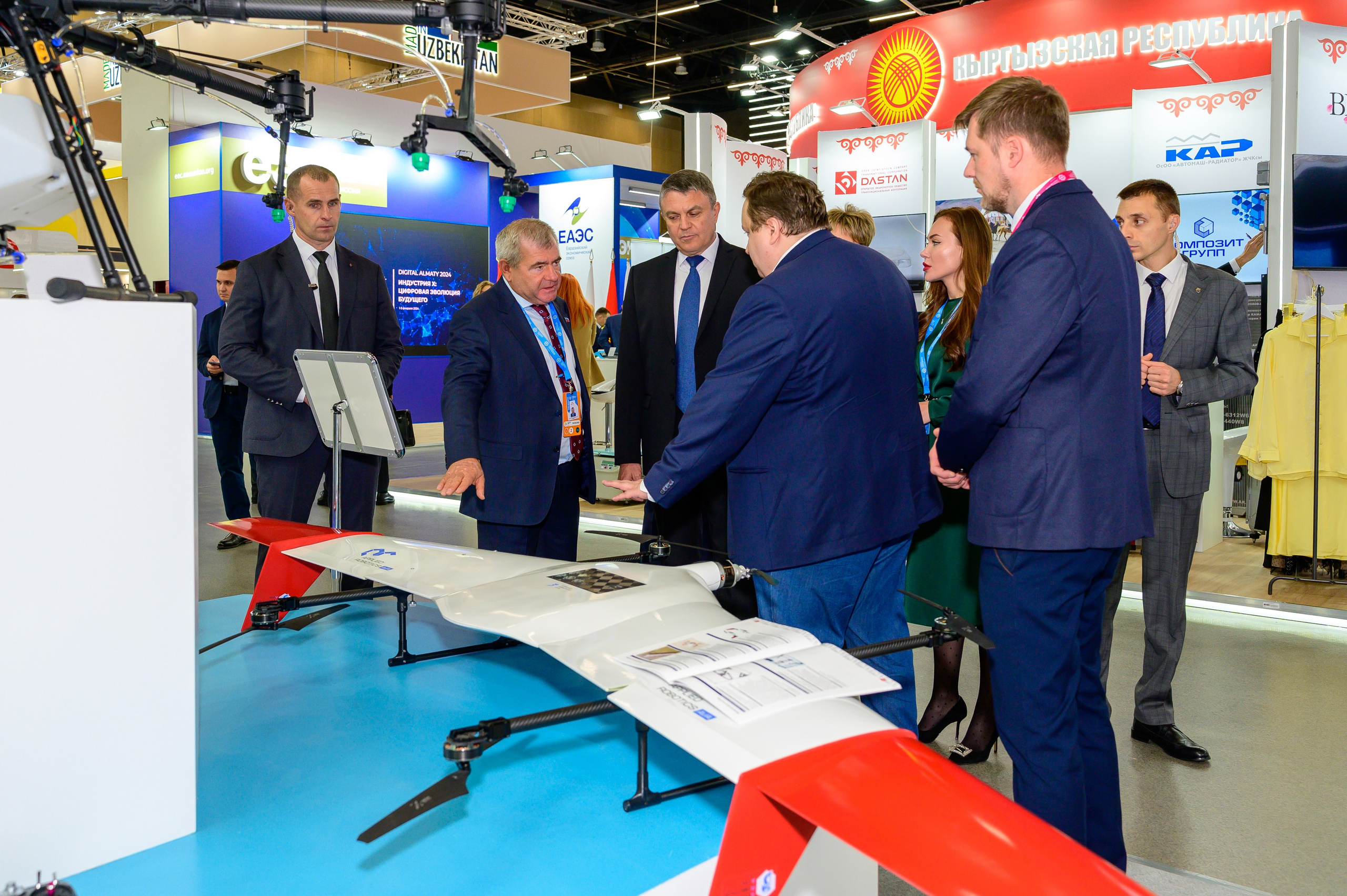 BigindustrialweekBelarus. Фотоуслуги, услуги фотографа, фотографирование важных событий