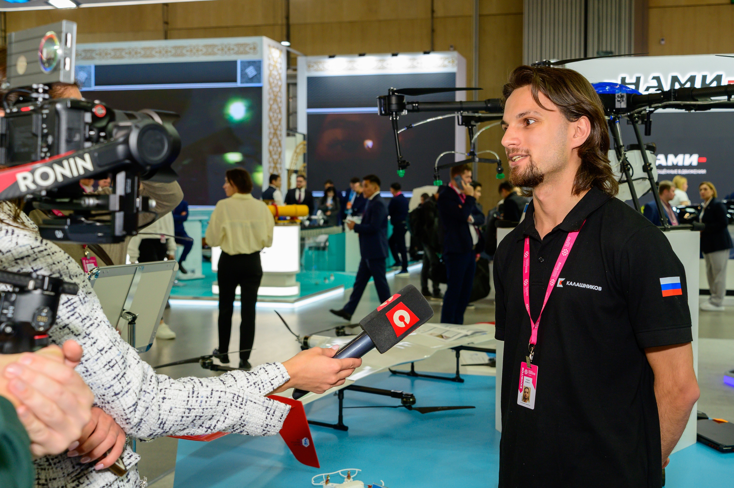 BigindustrialweekBelarus. Фотоуслуги, услуги фотографа, фотографирование важных событий