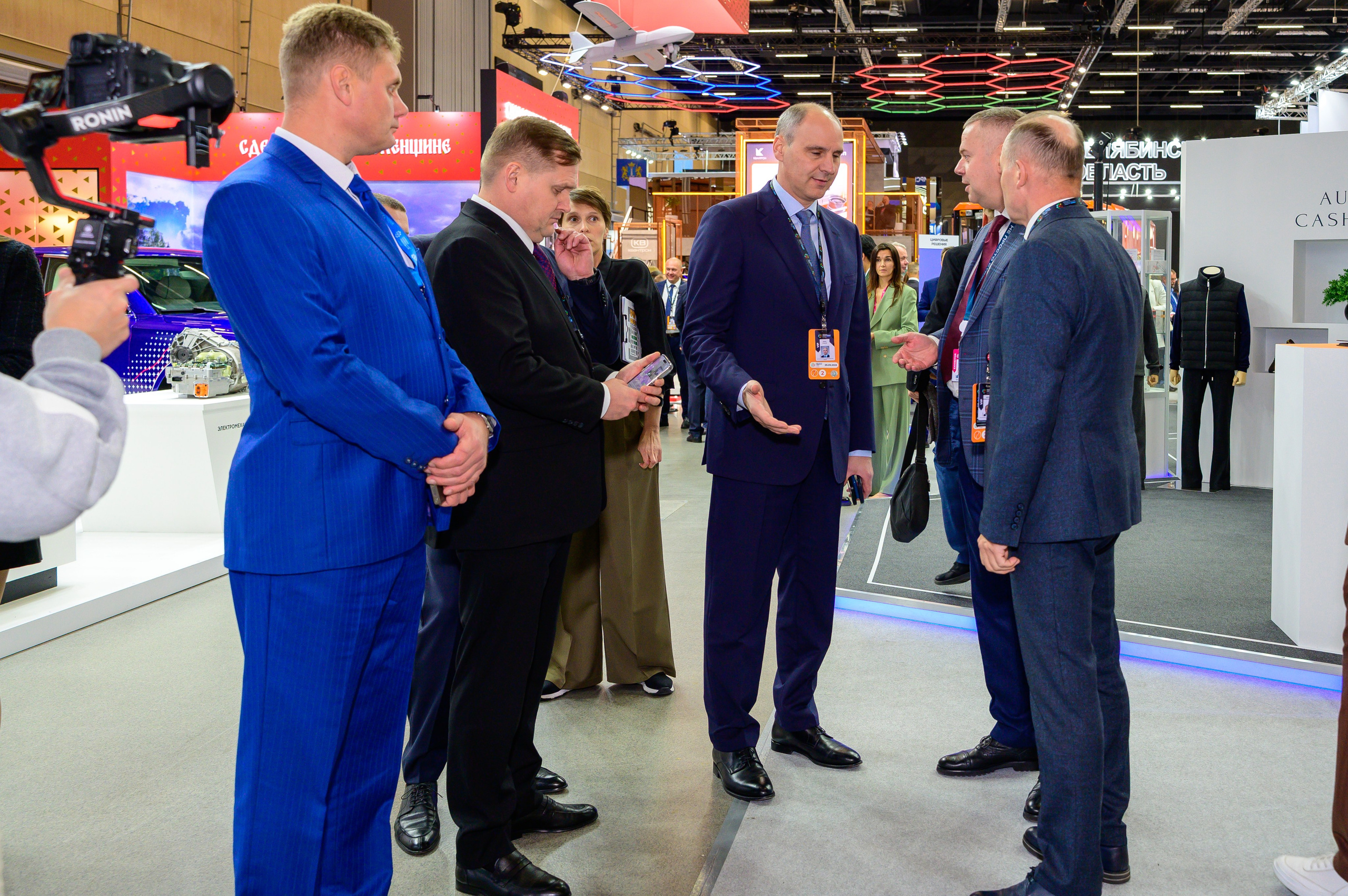 BigindustrialweekBelarus. Фотоуслуги, услуги фотографа, фотографирование важных событий