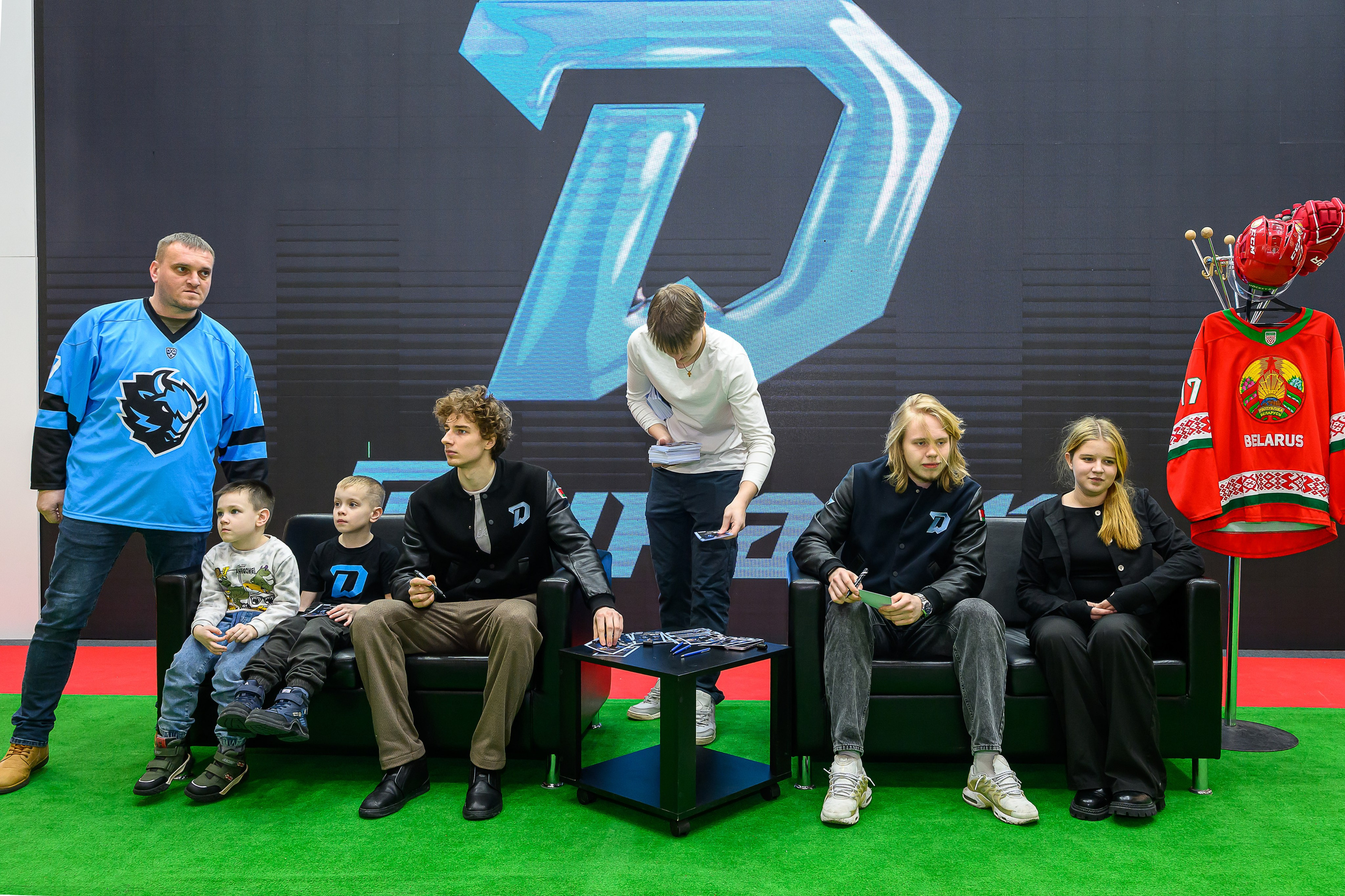 @hcdinamo.by. Фотоуслуги, услуги фотографа, фотографирование важных событий