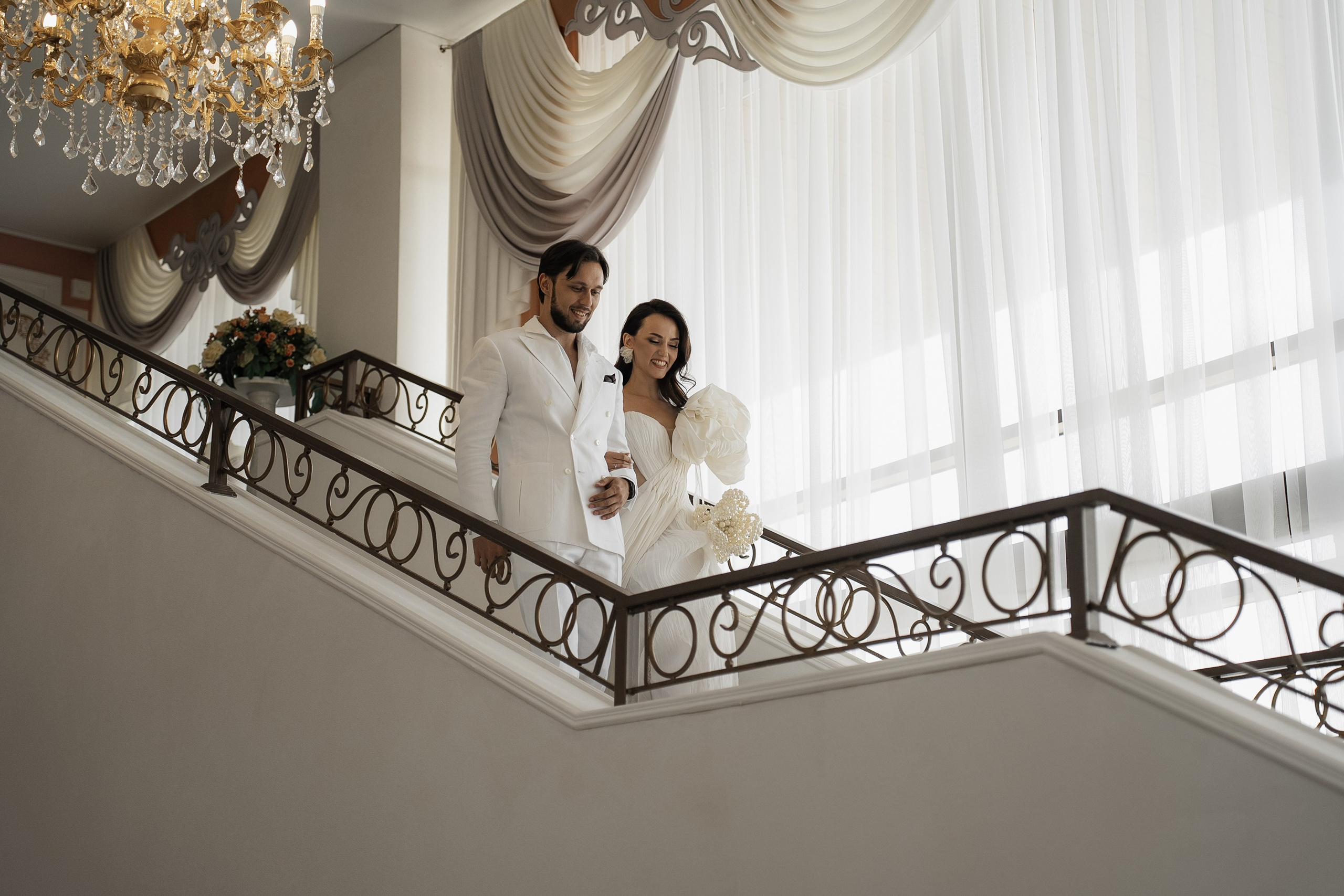 V&E | On The Moon. Свадебная фотография и видеосъёмка