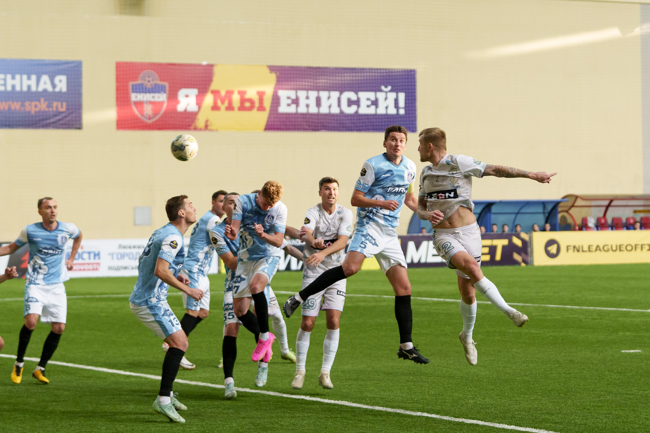 Футбол. Репортажный фотограф Красноярск Алекс Чампакхам