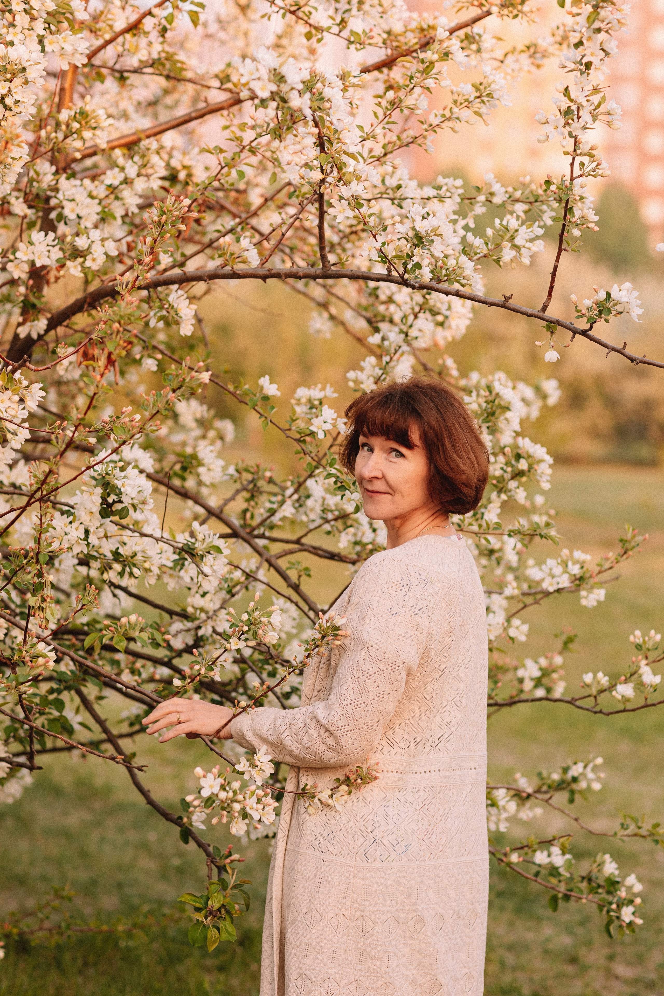 Яблони. Семейный фотограф Тюмень, фотограф на роды Салмина Мария