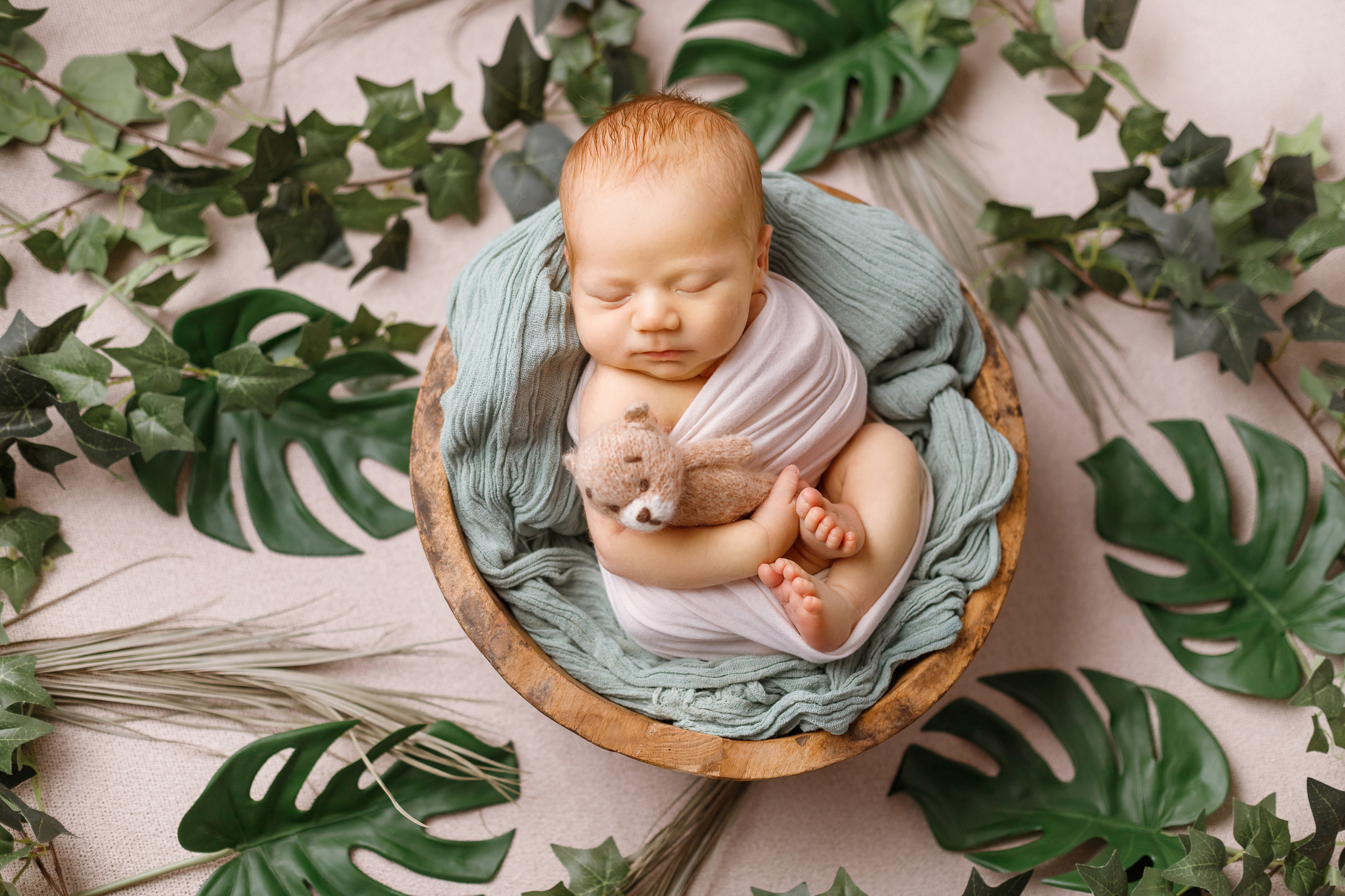 Новорожденные (5-14 дней). Фотограф новорождённых Ярославль. Детский и семейный фотограф Анна Салова