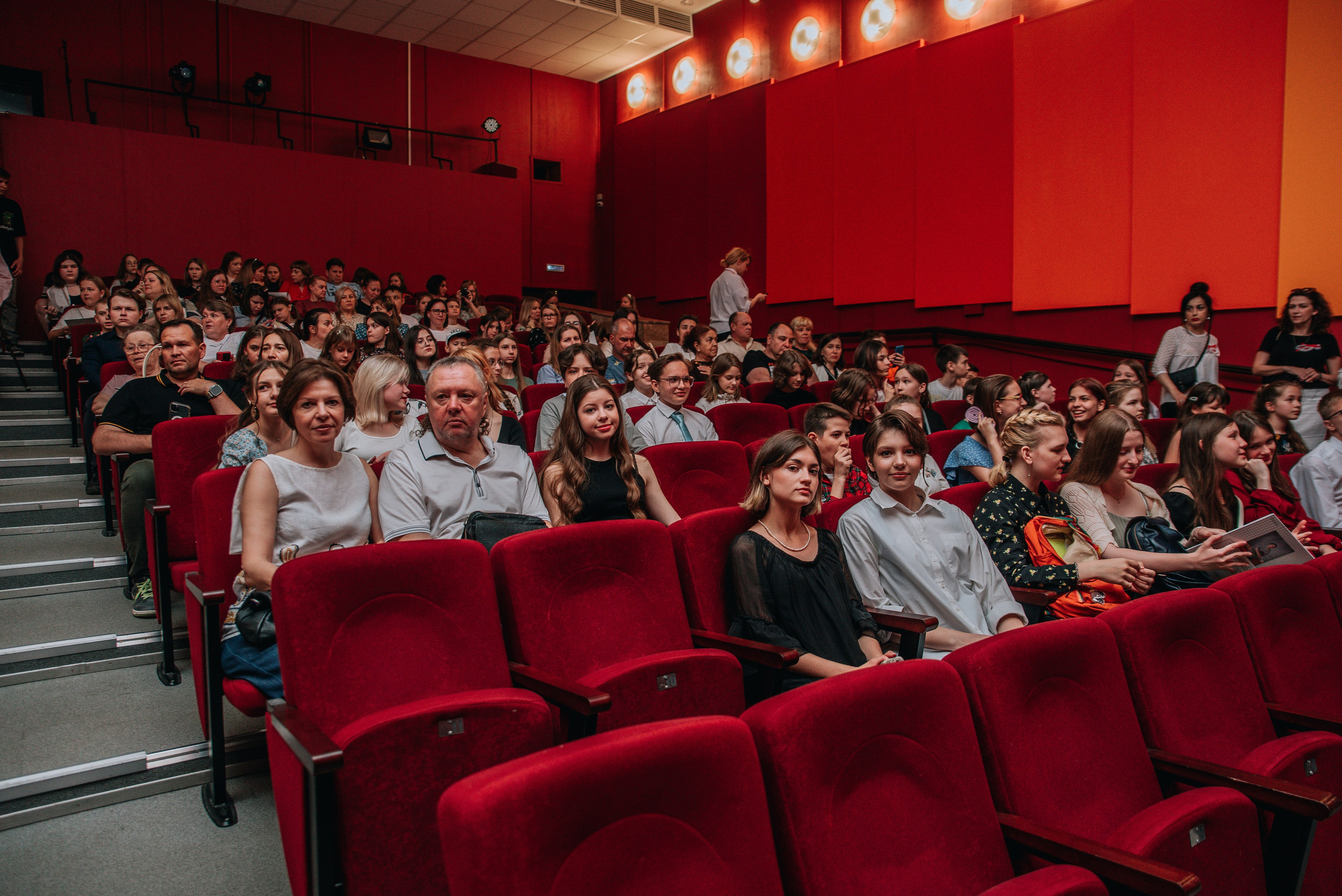Выпускной в художественной школе. Главная