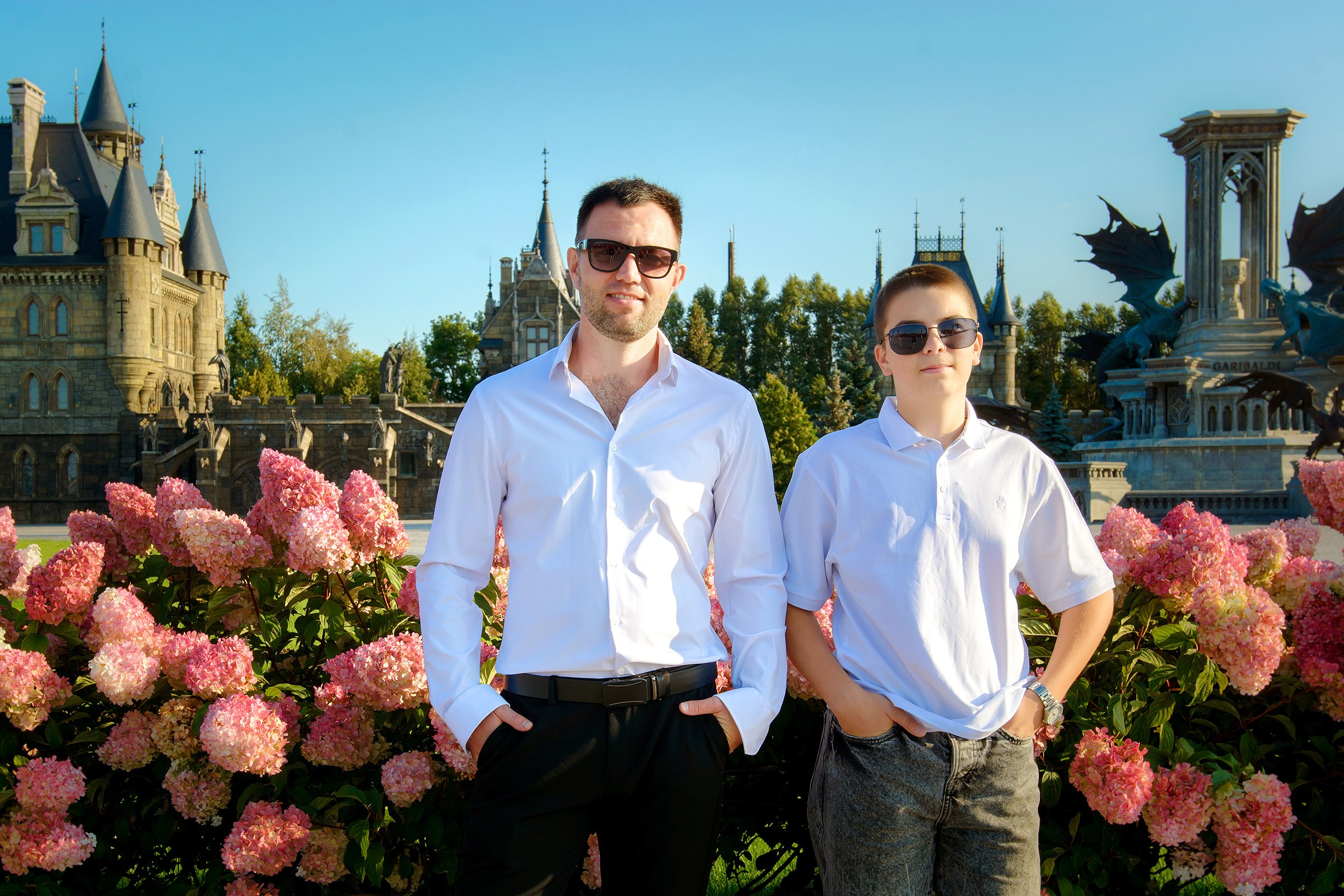 Семейная фотосессия у Замка Гарибальди. Фотограф Оксана Сафонова г. Тольятти