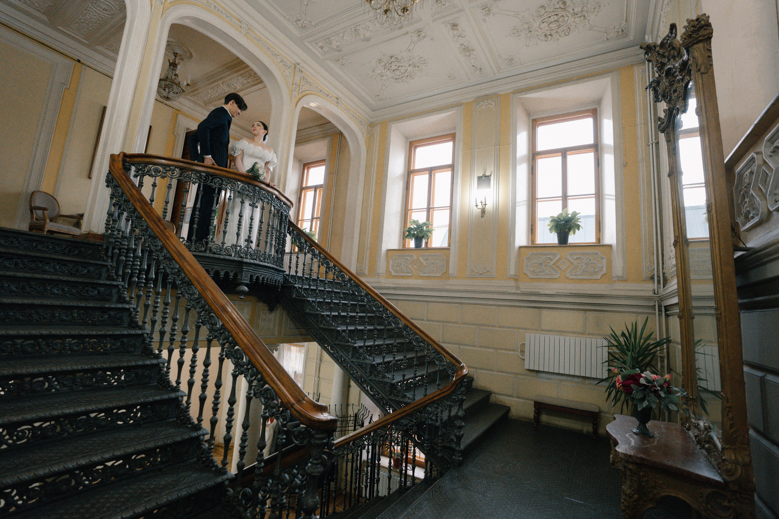 Свадебная фотосессия в Библиотеке читальне им. Пушкина