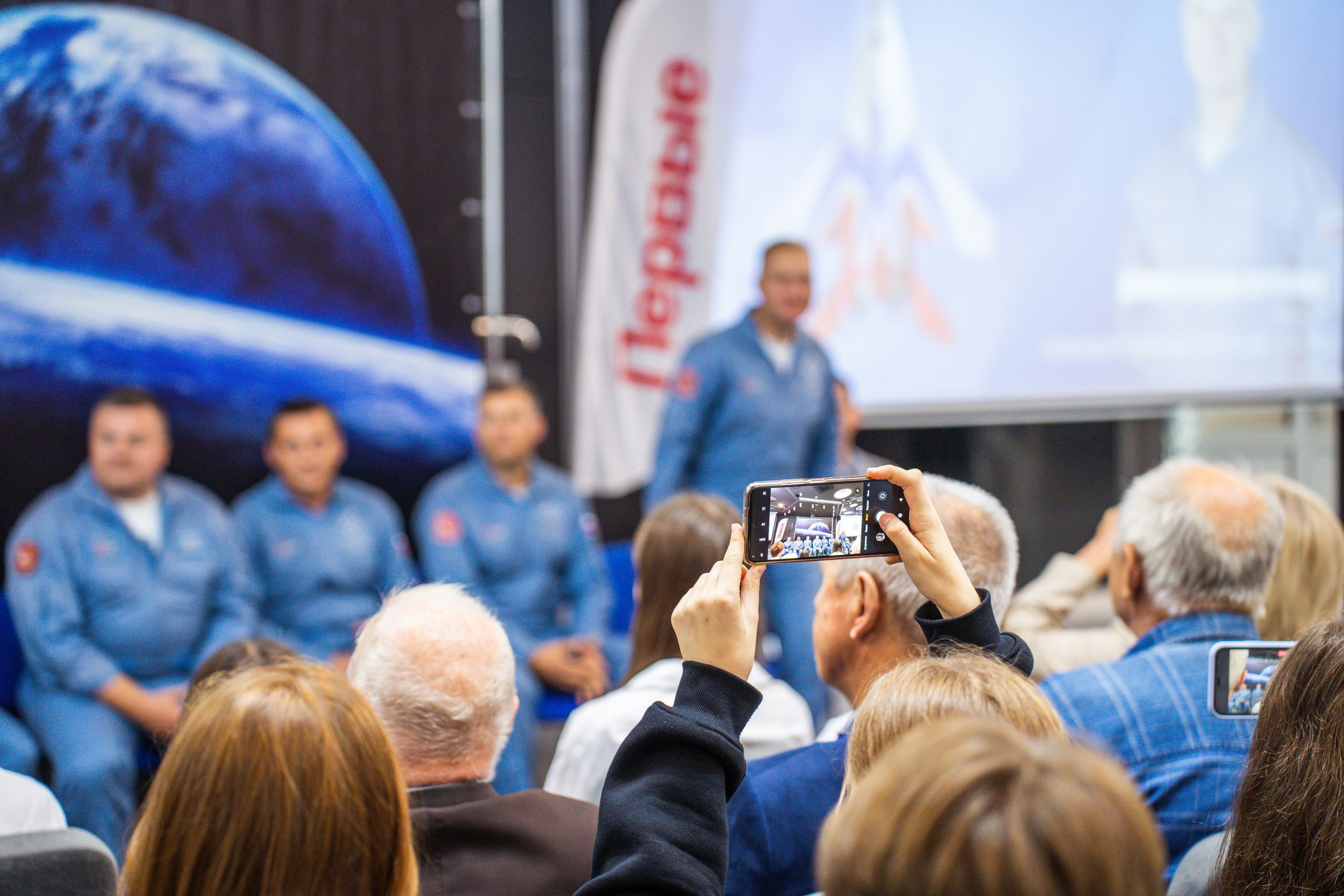 Встреча с авиационной группой «Стрижи». Фотограф София Александрова