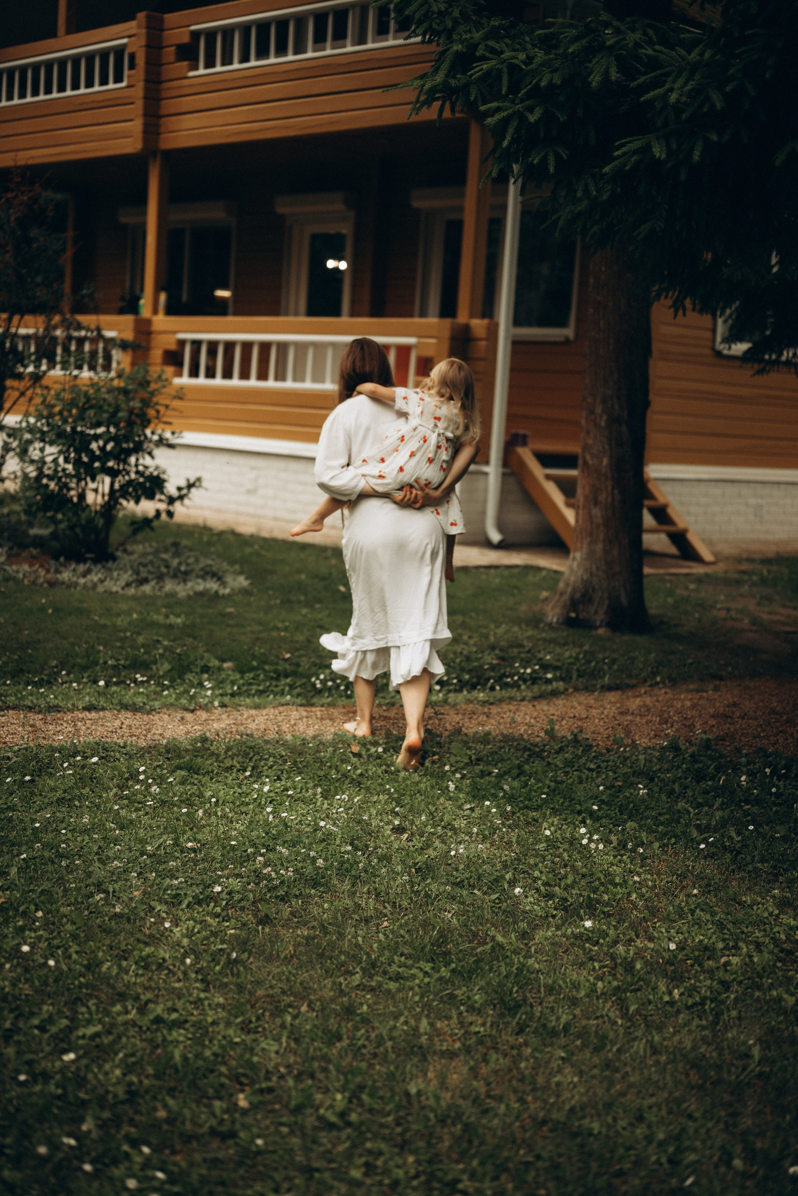 Ангелина и Есения. Семейный фотограф в Москве Дарья Пузикова