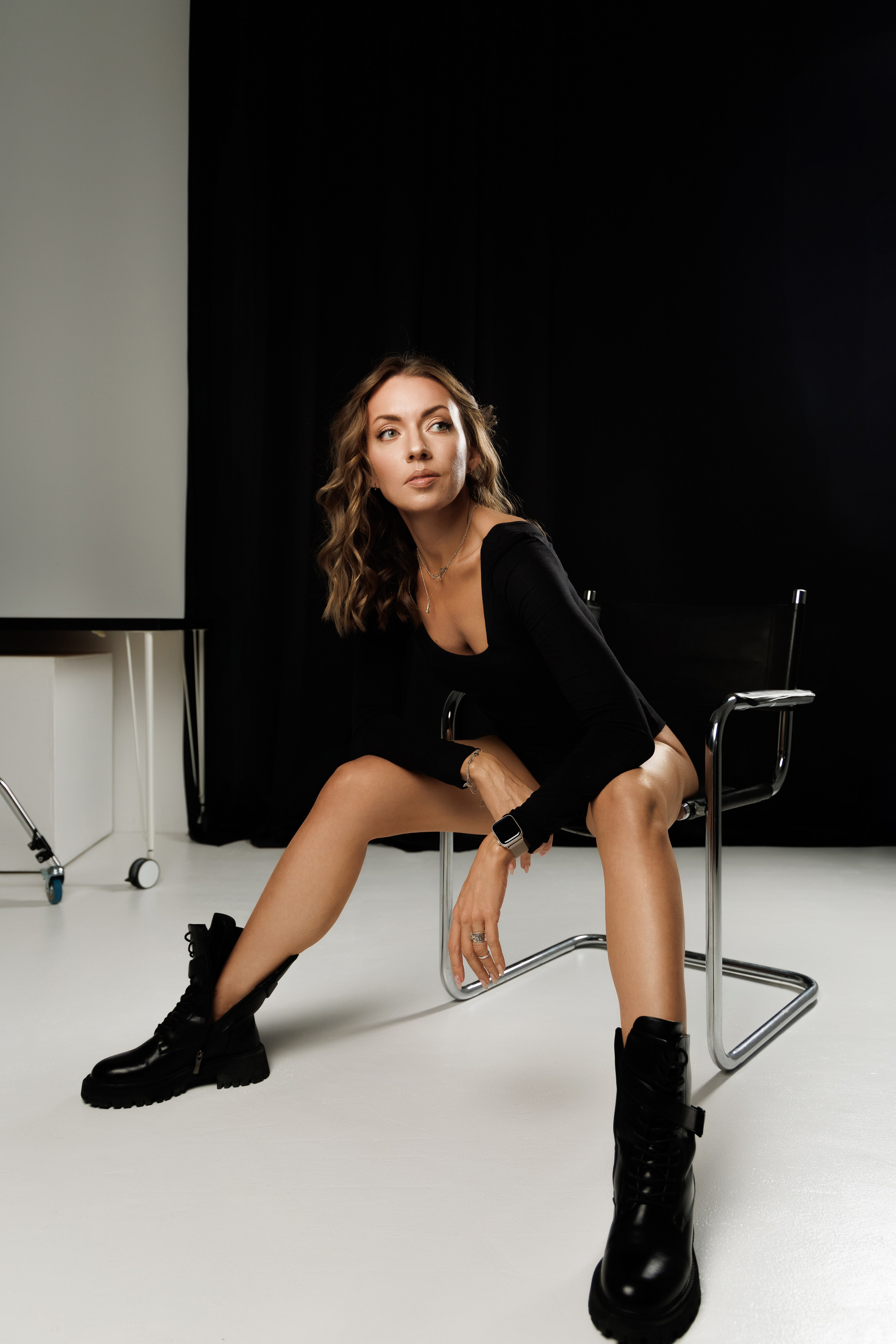 Женский и мужской фотограф в Нижнем Новгороде Наталья Латыпова. Портреты в низком ключе