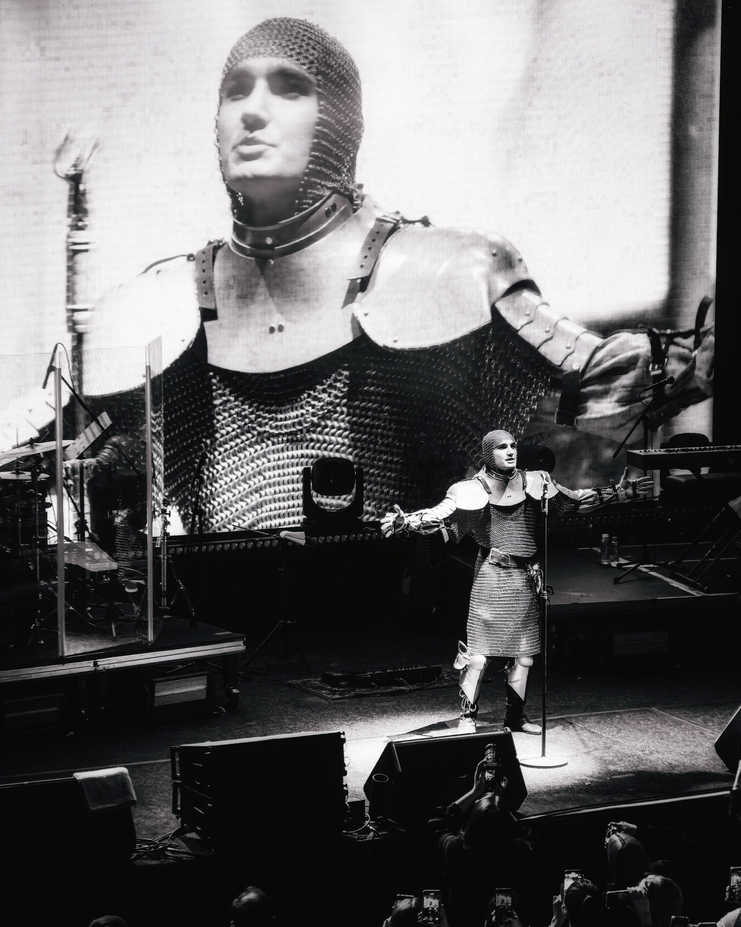 Green Apelsin в клубе Base 3.05.2024. Репортажный фотограф и видеограф в Москве