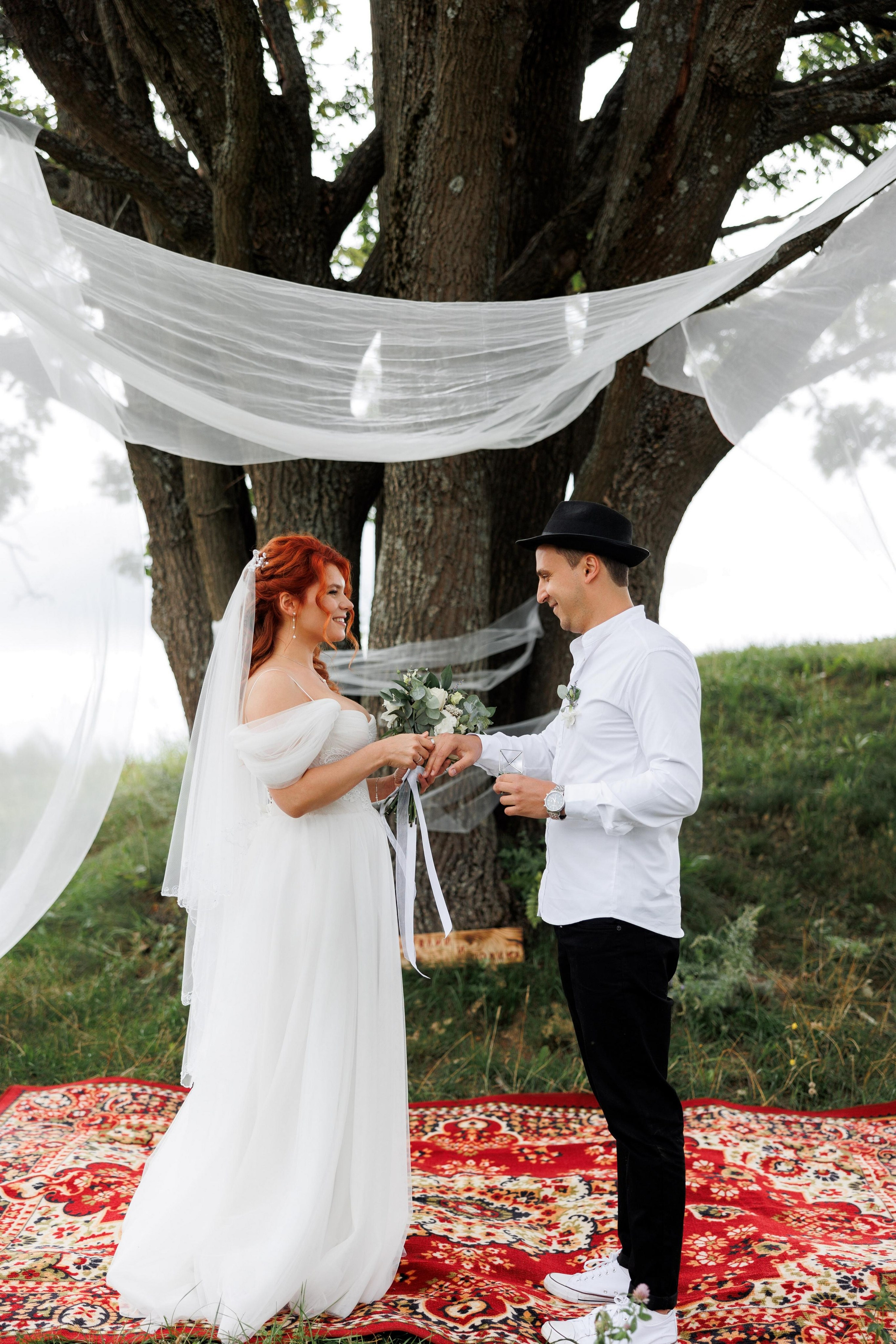 Виталик + Полина. Свадебный фотограф в Смоленске Витя Лысенков