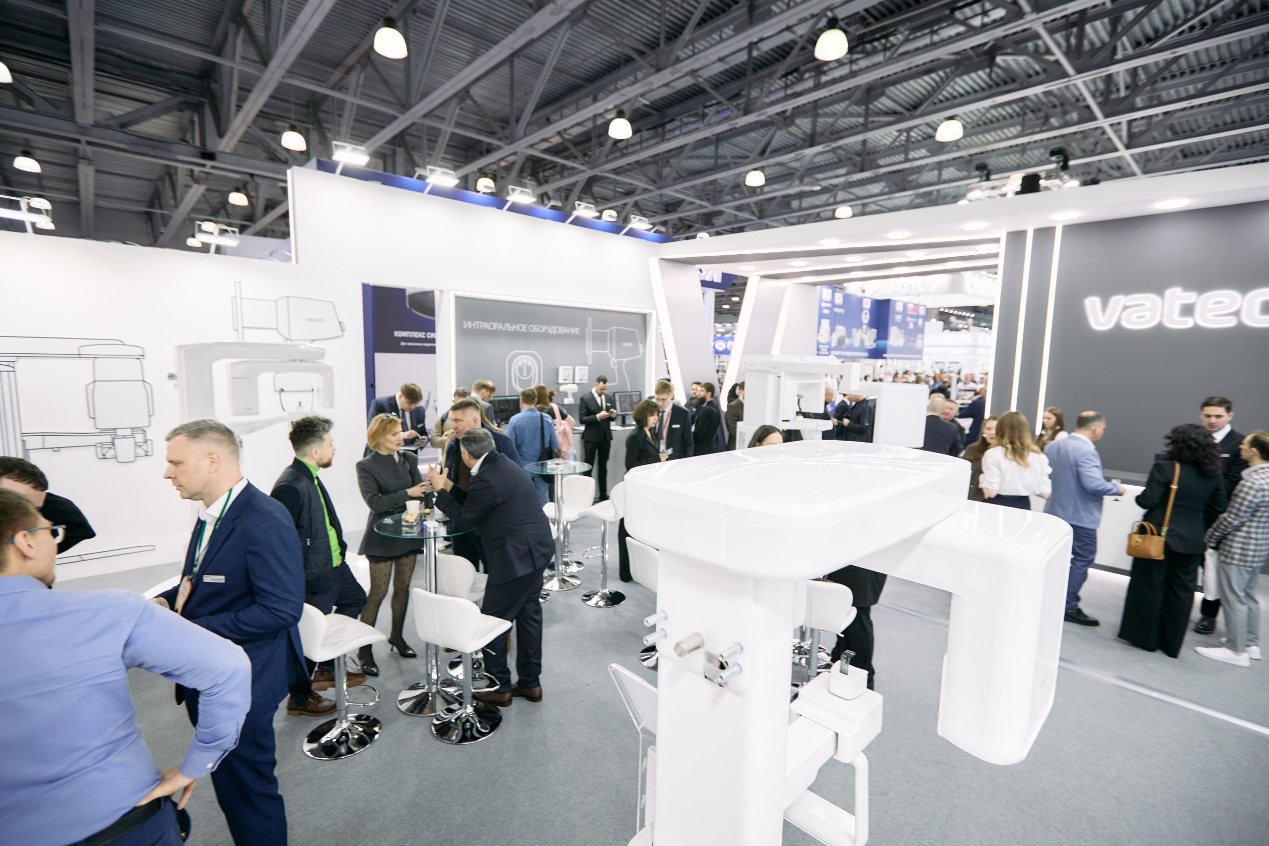 Дентал Салон 2026: Vatech. Свадебный и репортажный фотограф Дмитрий Кононенко