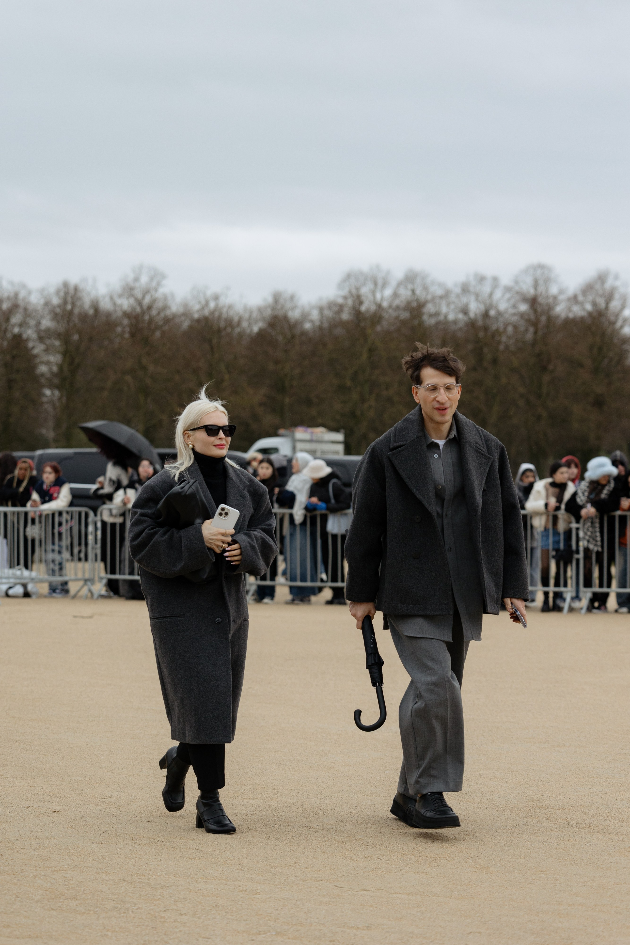 LOEWE PFW WOMENSWEAR FALL-WINTER 24/25. Photographer in Milan Ivan Goncharov