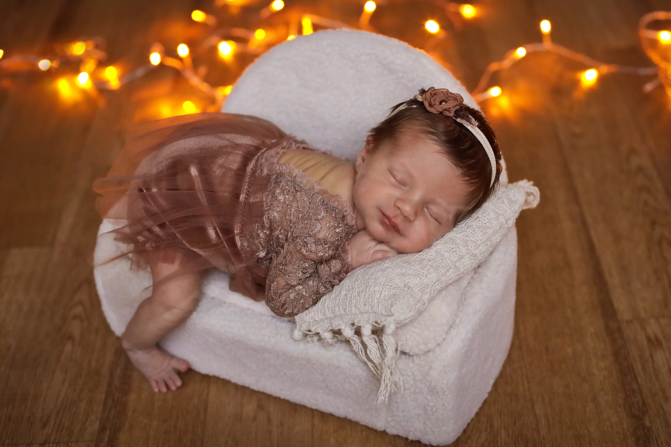 Таисия 7 дней. Семейный фотограф и фотограф новорожденных в Санкт-Петербурге Алина Фе