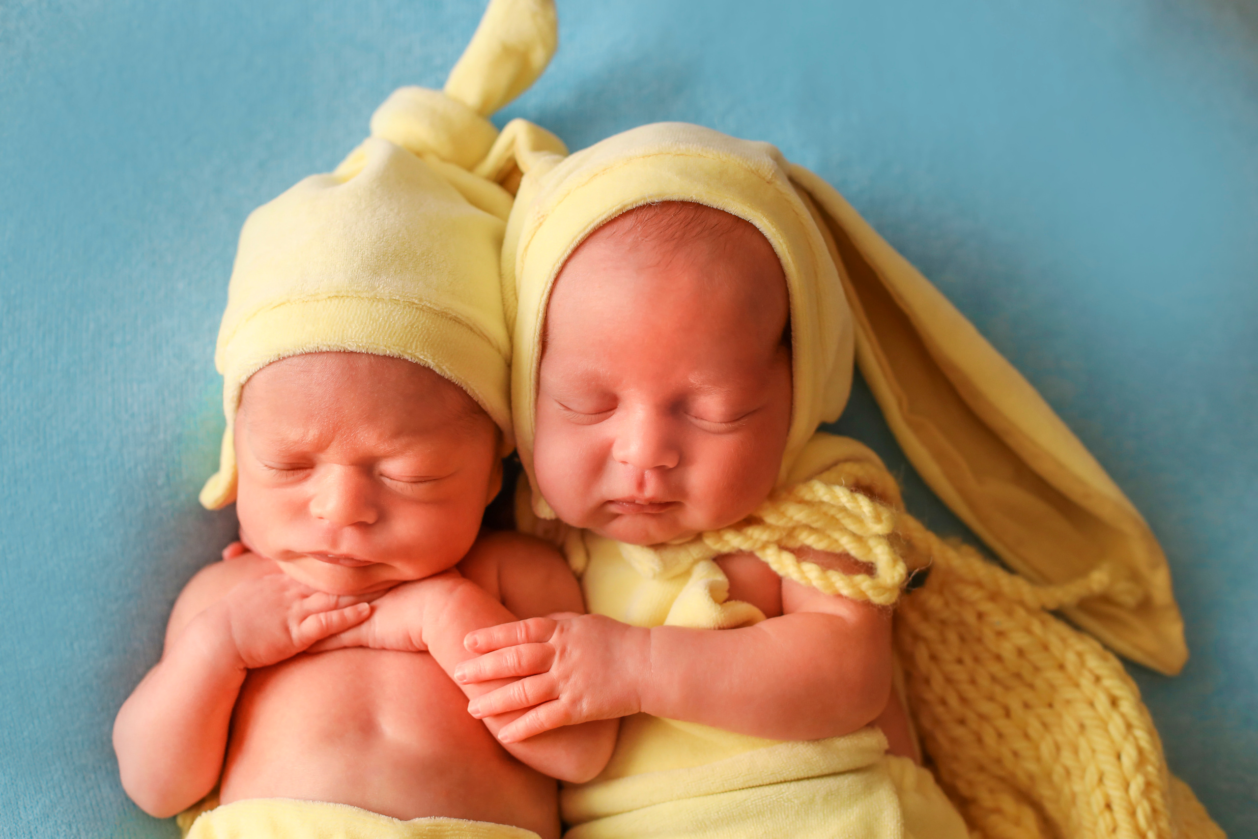 Женя и Матвей 14 дней. Семейный фотограф и фотограф новорожденных в Санкт-Петербурге Алина Фе