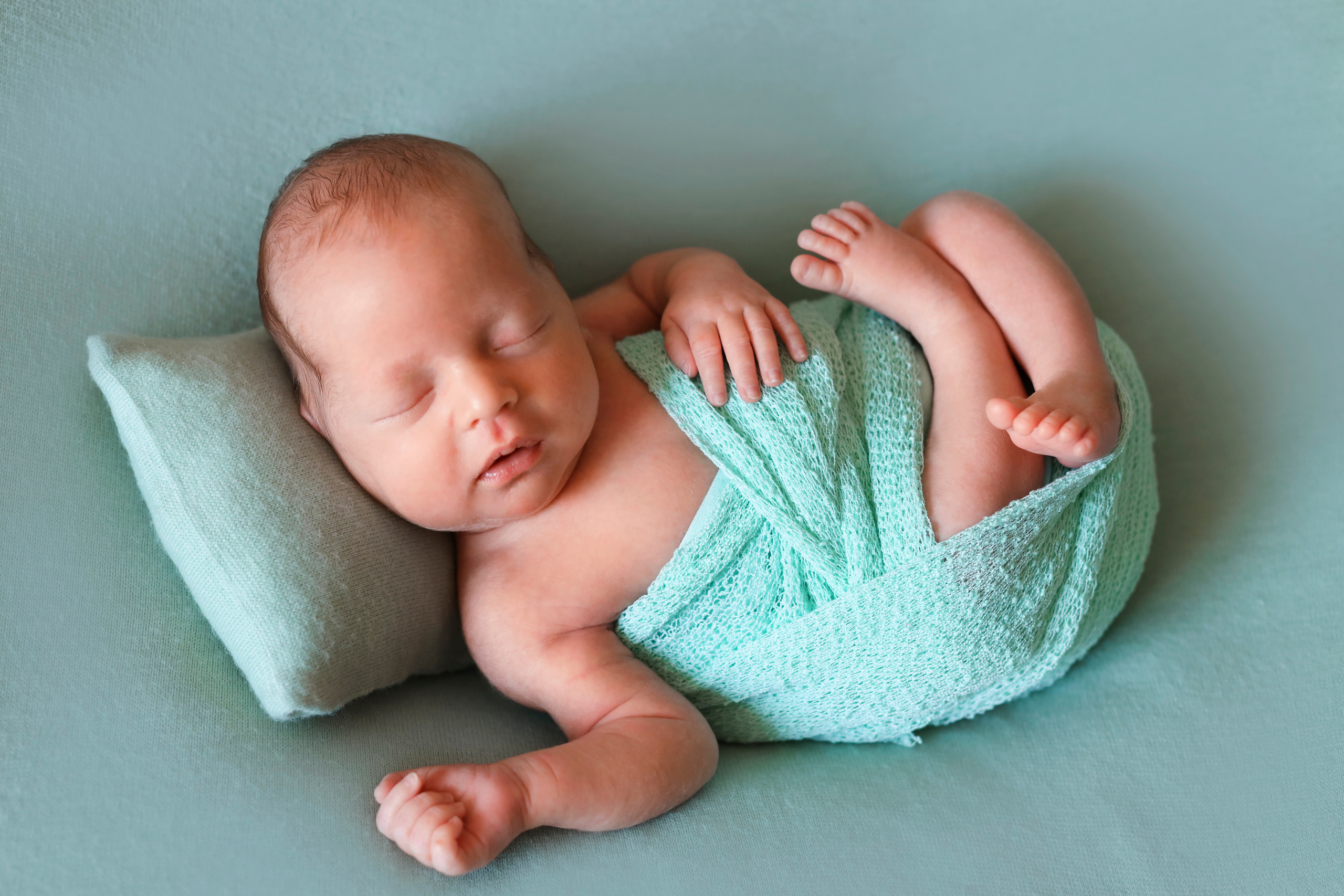 Женя и Матвей 14 дней. Семейный фотограф и фотограф новорожденных в Санкт-Петербурге Алина Фе