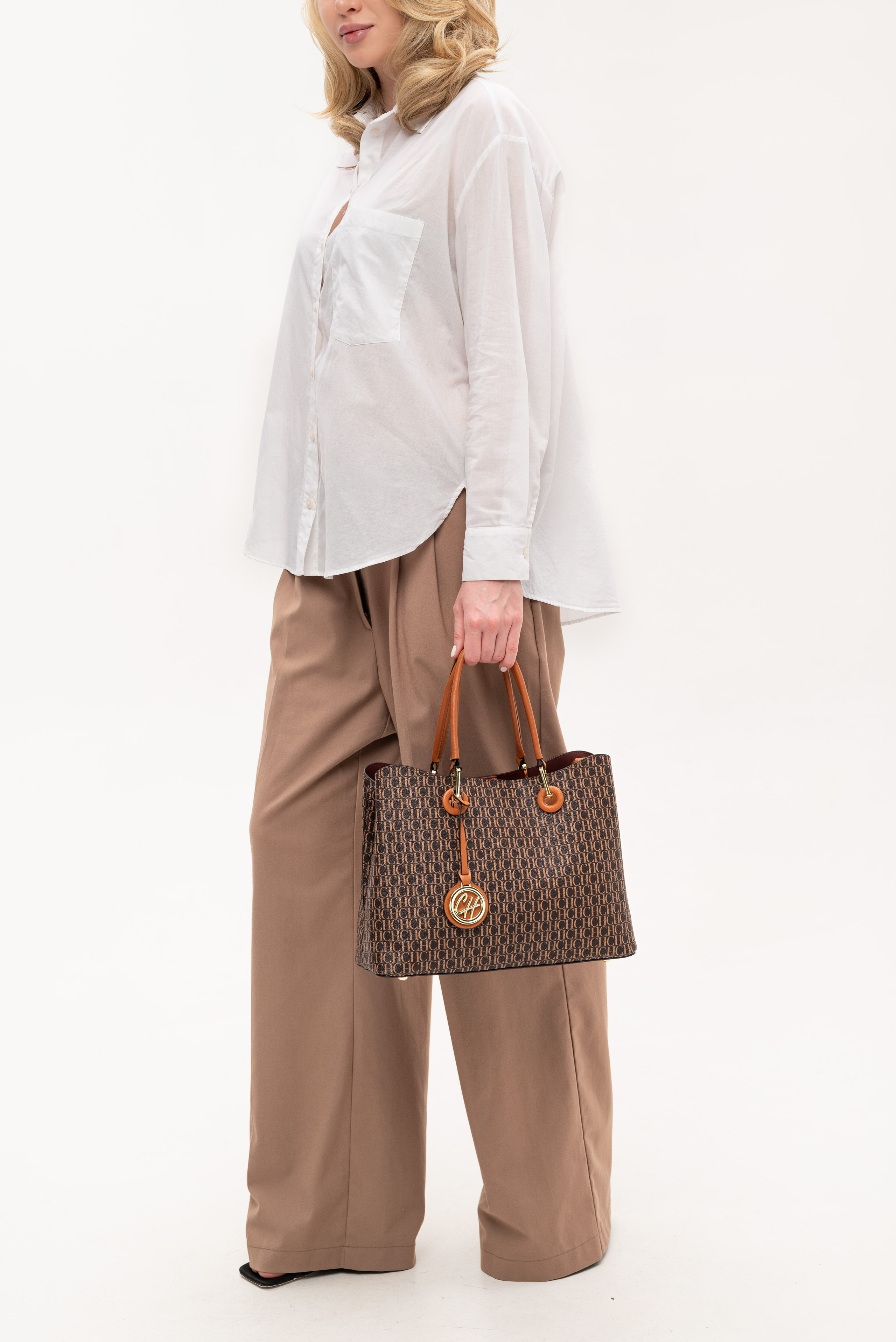 Сумки. Предметный фотограф, фото для маркетплейсов Пятигорск, КМВ