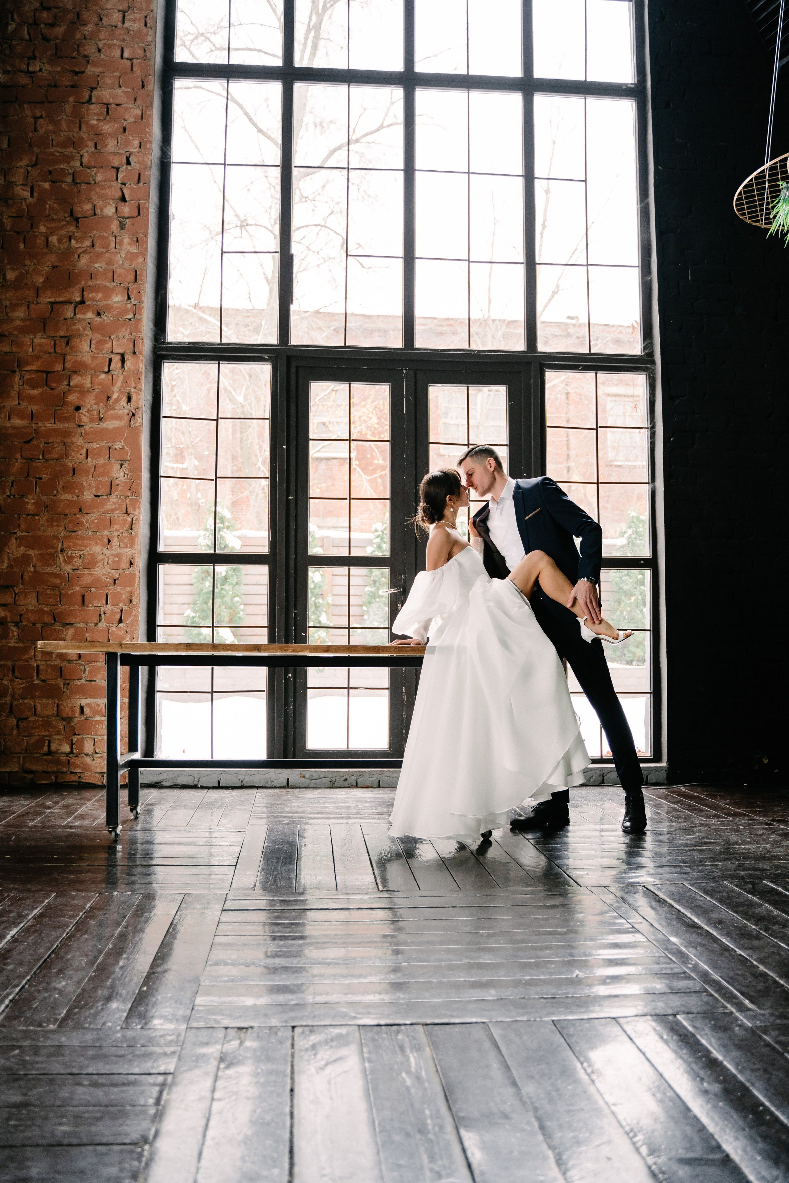 Свадебная фотосессия молодоженов в студии. Свадебный и семейный фотограф из Воронежа|Москвы Бубнова Екатерина