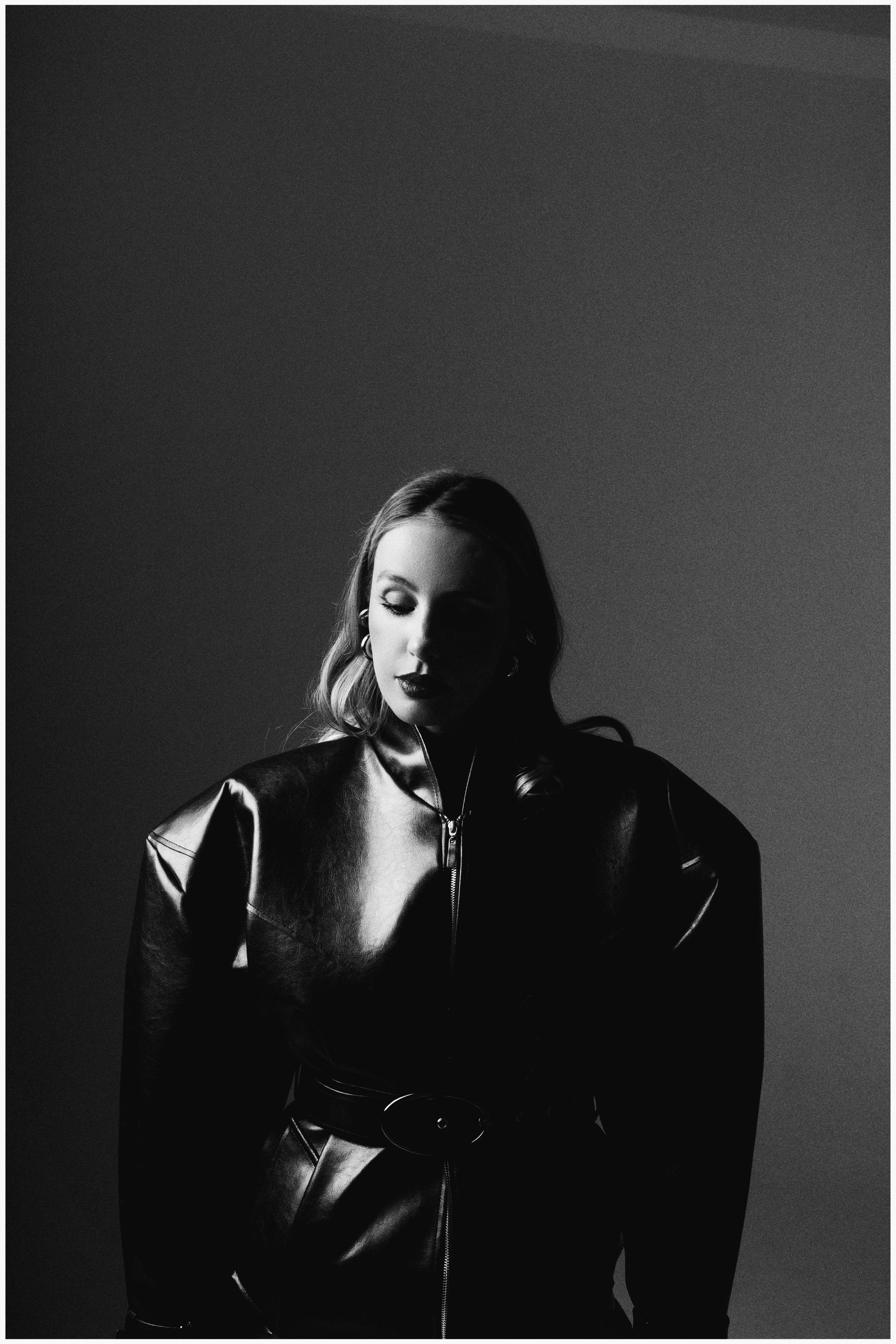 Portrait and backstage photographer Nina Crane